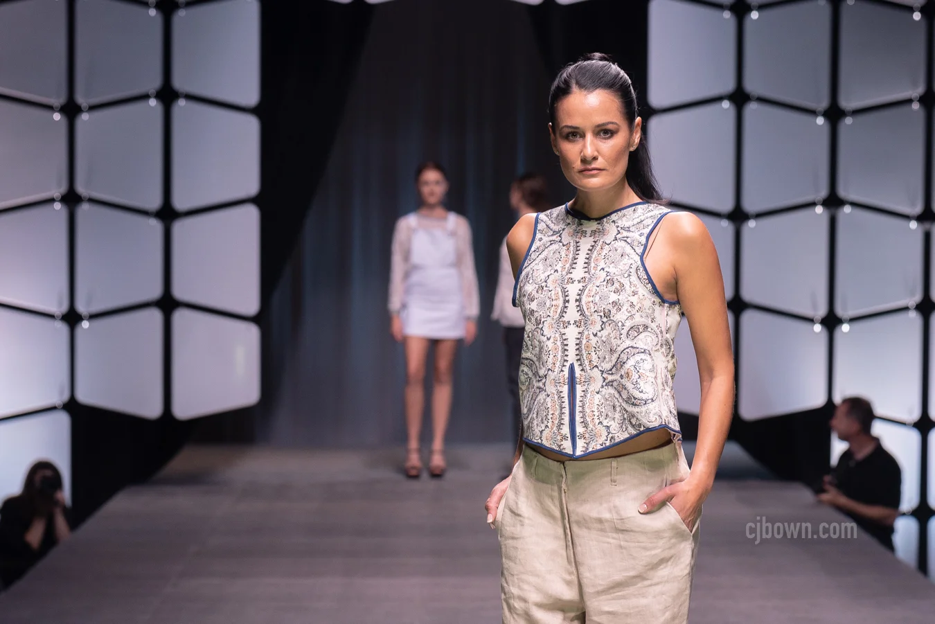 2018 - 09 Sept - MKE Fashion Show - for web-18.jpg
