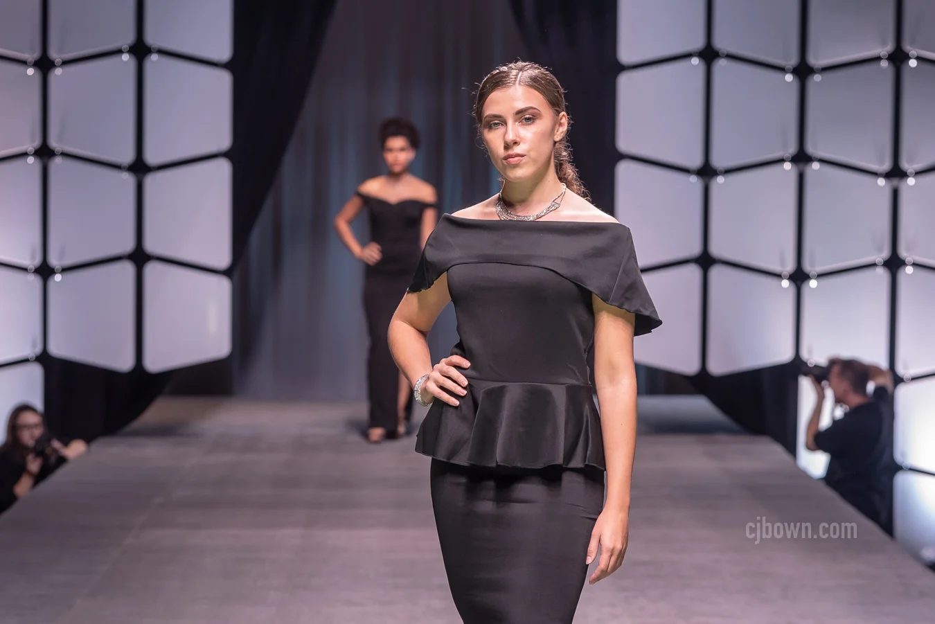 2018 - 09 Sept - MKE Fashion Show - for web-8.jpg