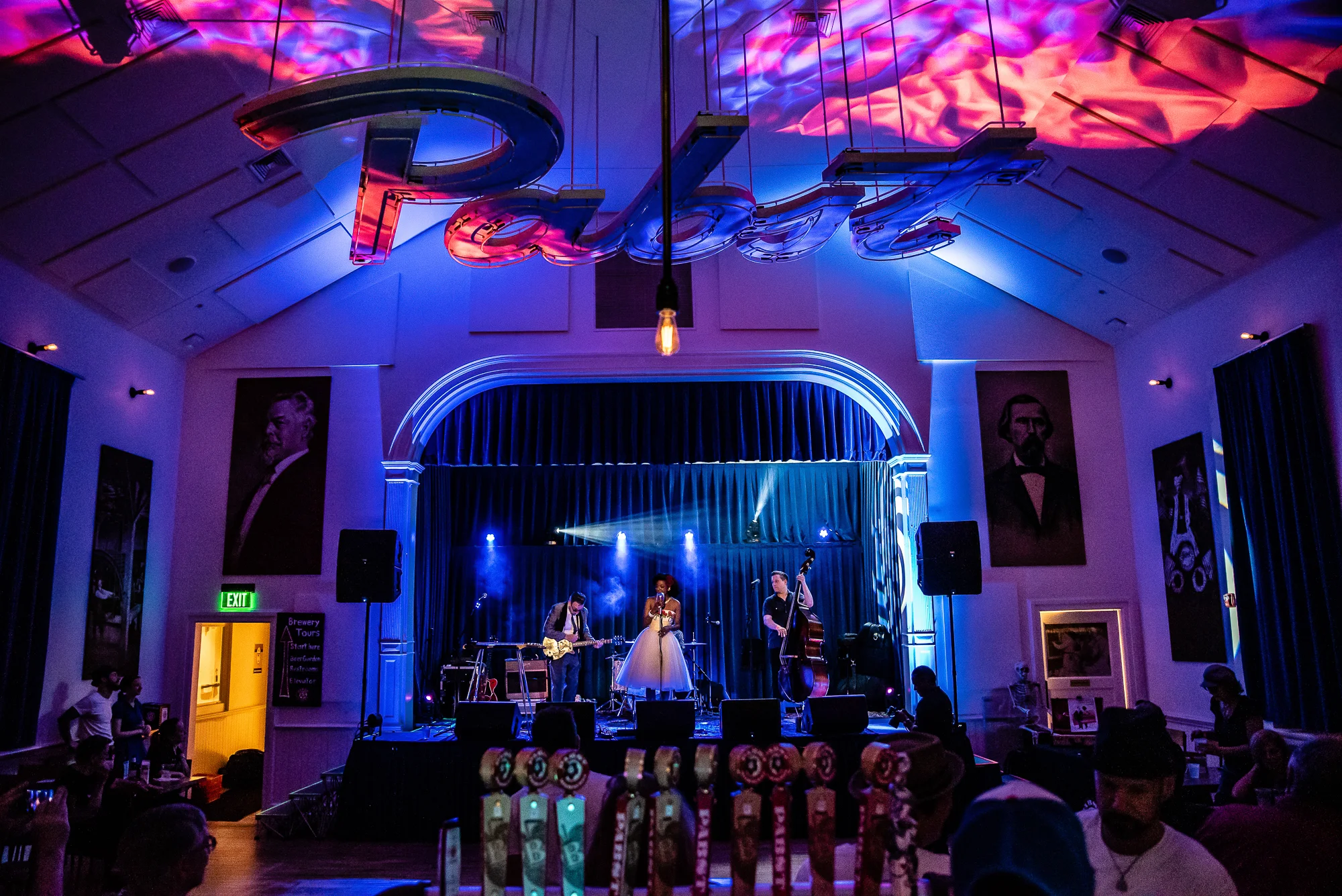 2019 - 06 June - Pabst Taproom - Tammy Savoy - for web-35.jpg