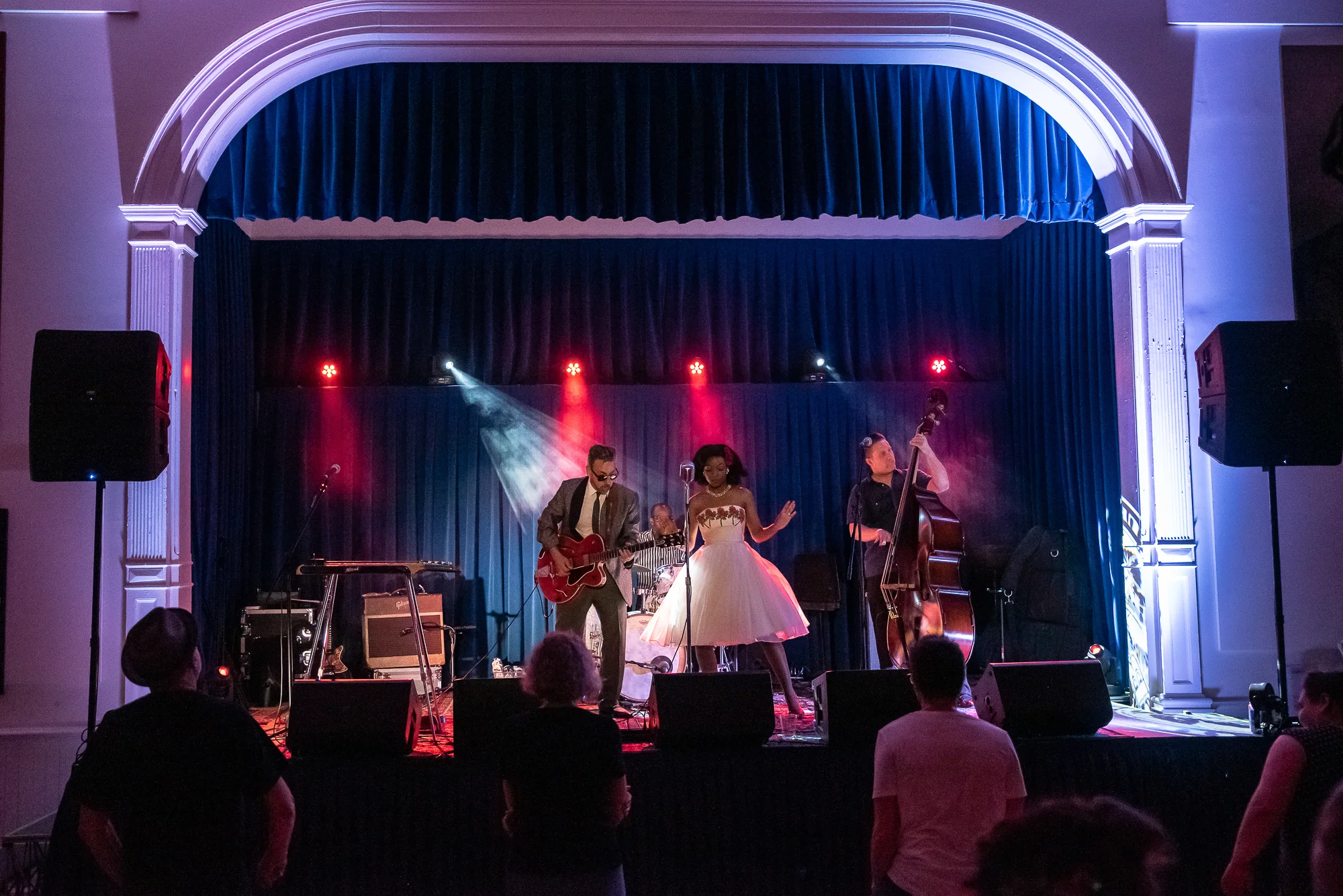 2019 - 06 June - Pabst Taproom - Tammy Savoy - for web-9.jpg
