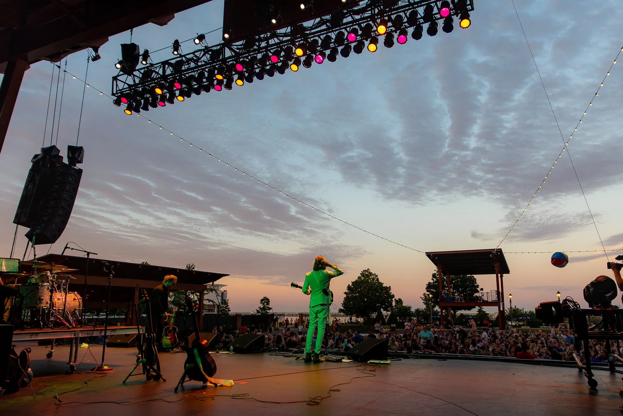2019 - 06 June - Summerfest - Voila - for web-4.jpg