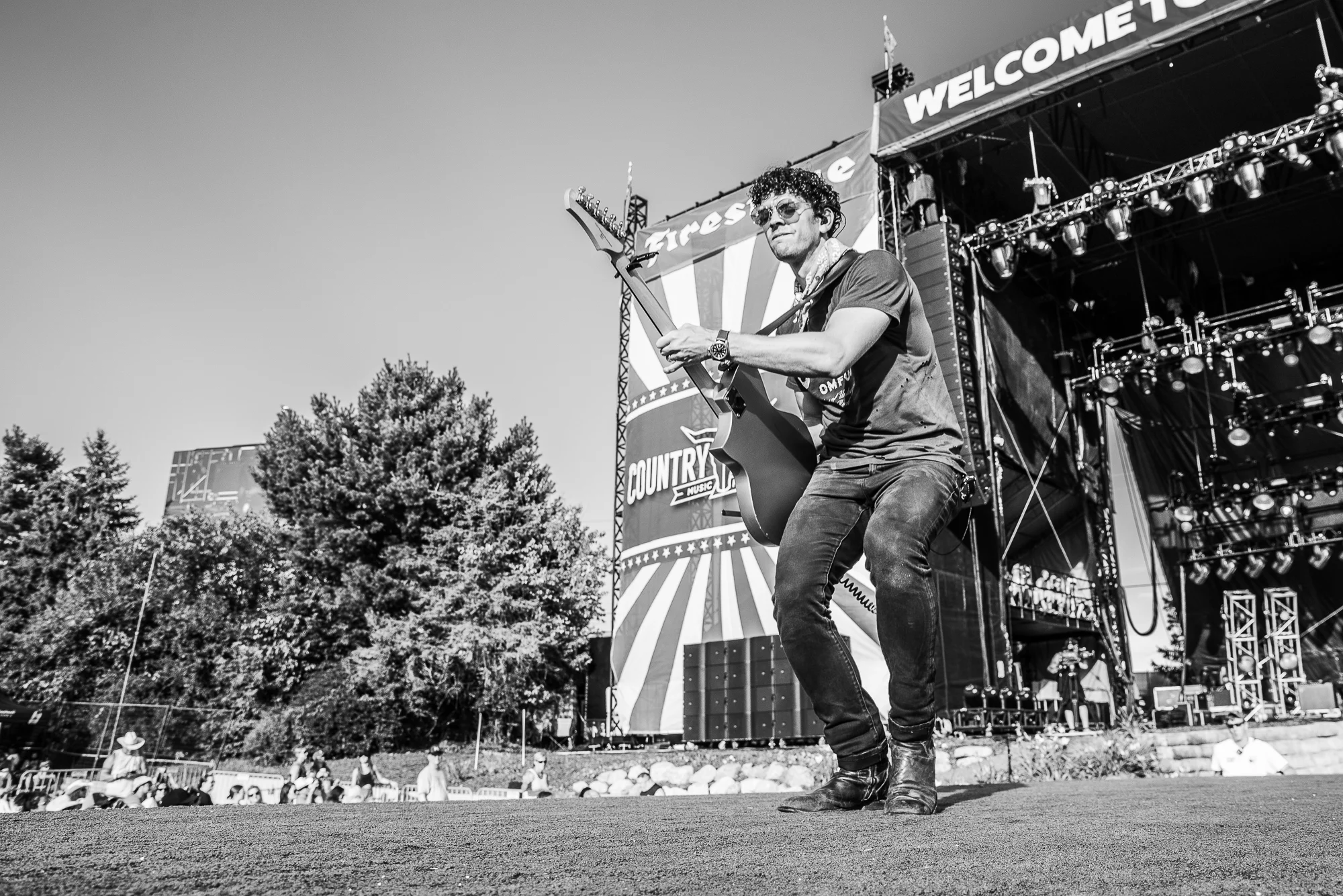 2019 - 07 July - Lindsay Ell - Country Thunder - for web-61.jpg