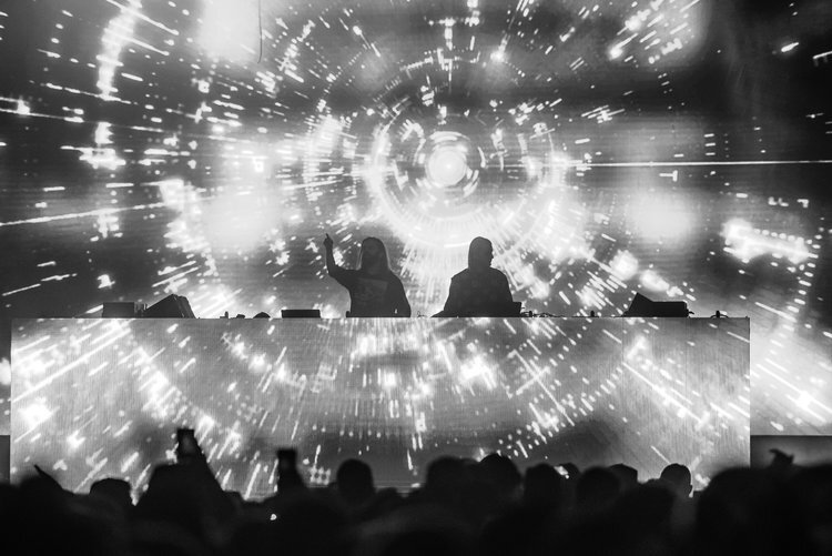 2018+-+12+DEC+-+Radiance+NYE+-+for+web-13.jpg