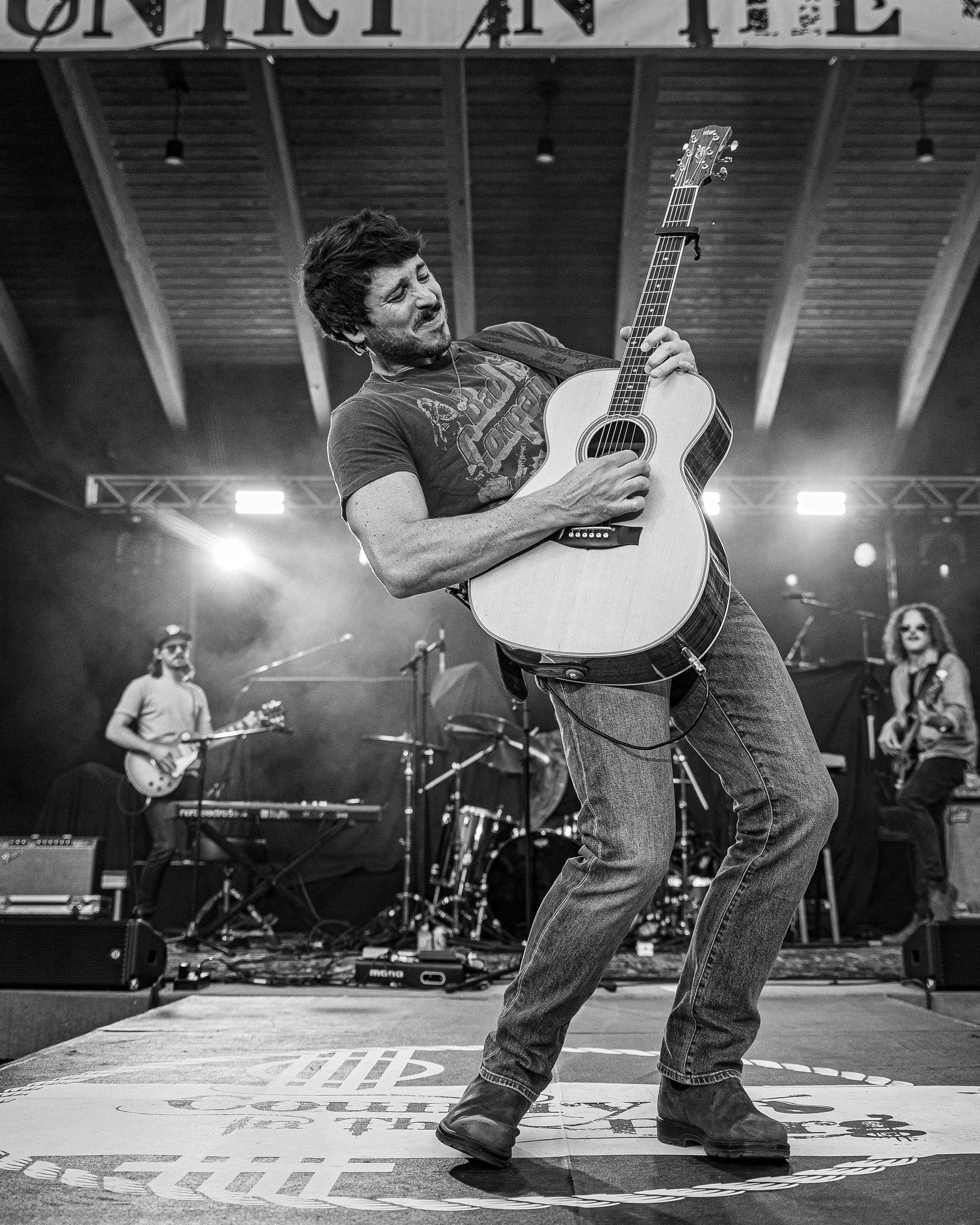 2025 - 08Aug 24 - Morgan Evans-3.jpg