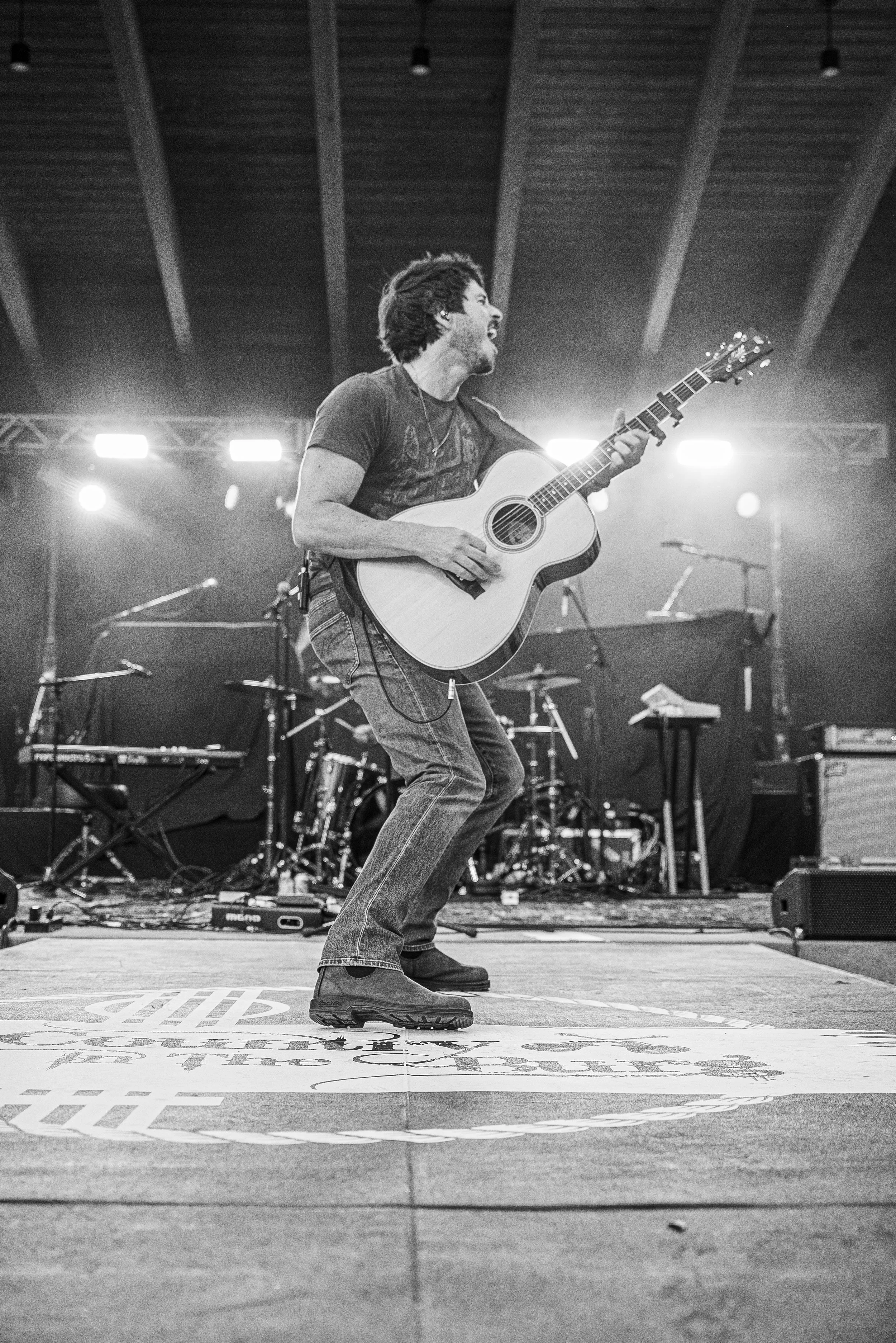 2025 - 08Aug 24 - Morgan Evans-11.jpg