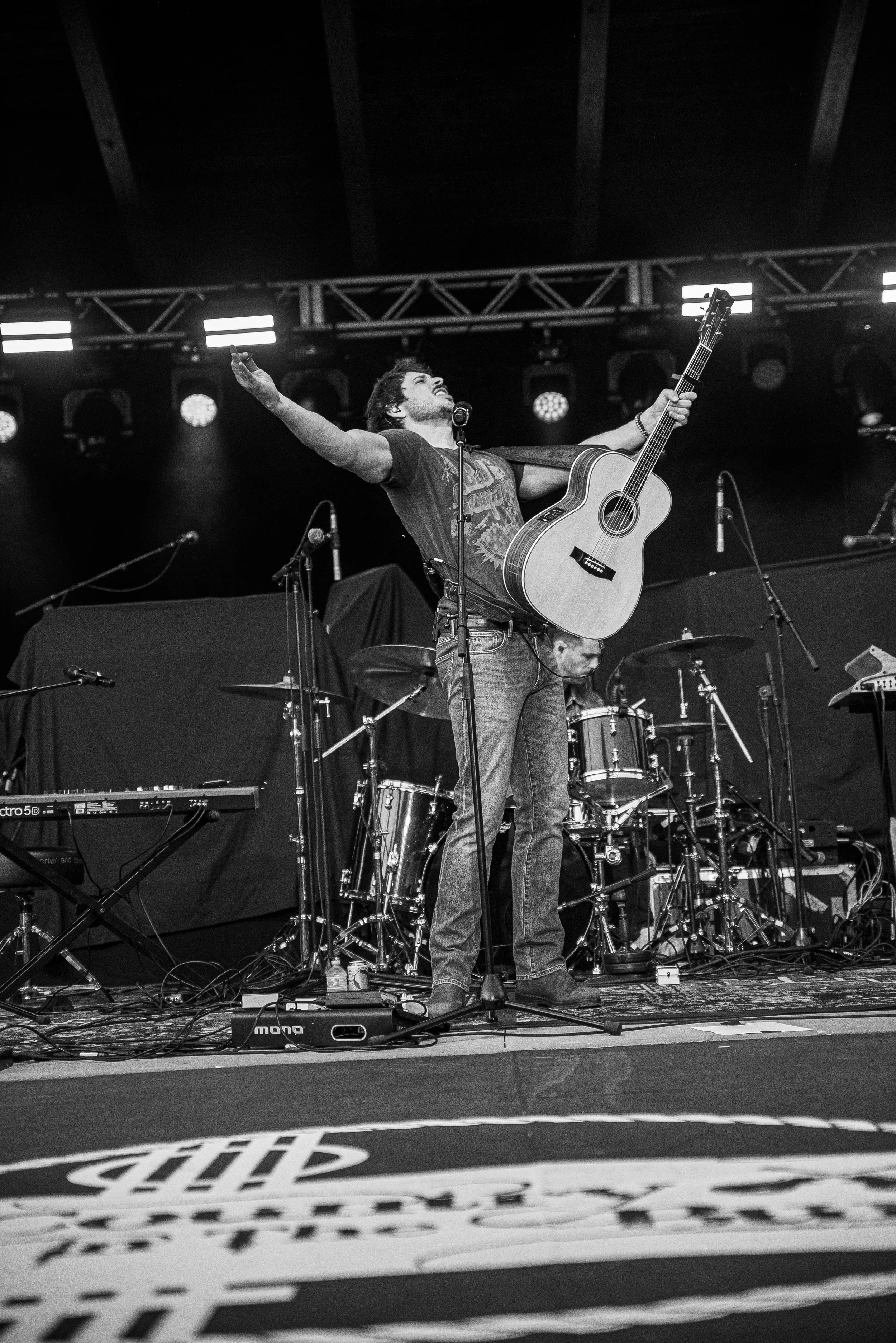 2025 - 08Aug 24 - Morgan Evans-37.jpg