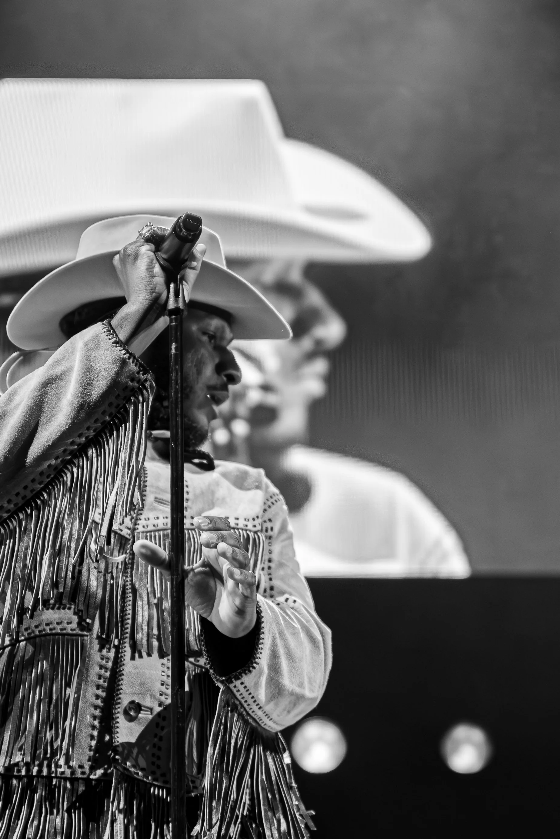 2025 - 08Aug 26 - Leon Bridges-35.jpg