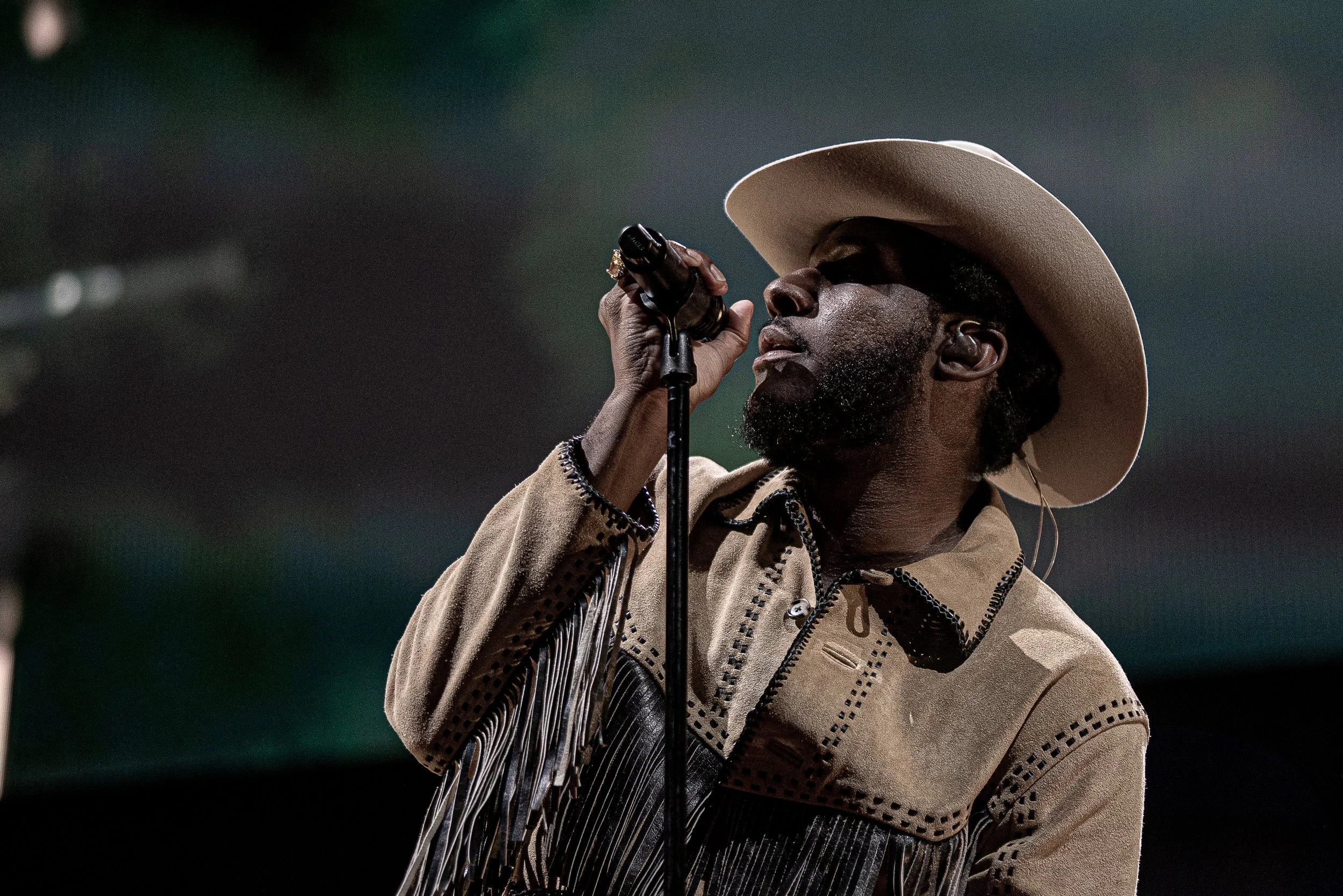 2025 - 08Aug 26 - Leon Bridges-20.jpg