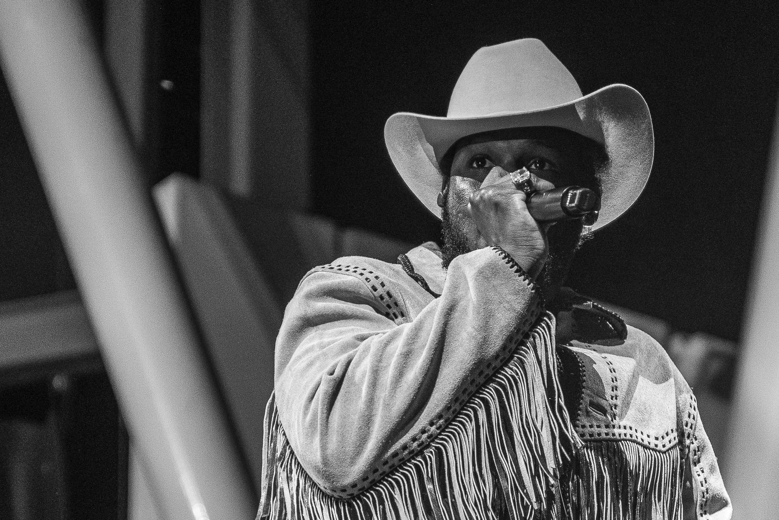2025 - 08Aug 26 - Leon Bridges-2.jpg