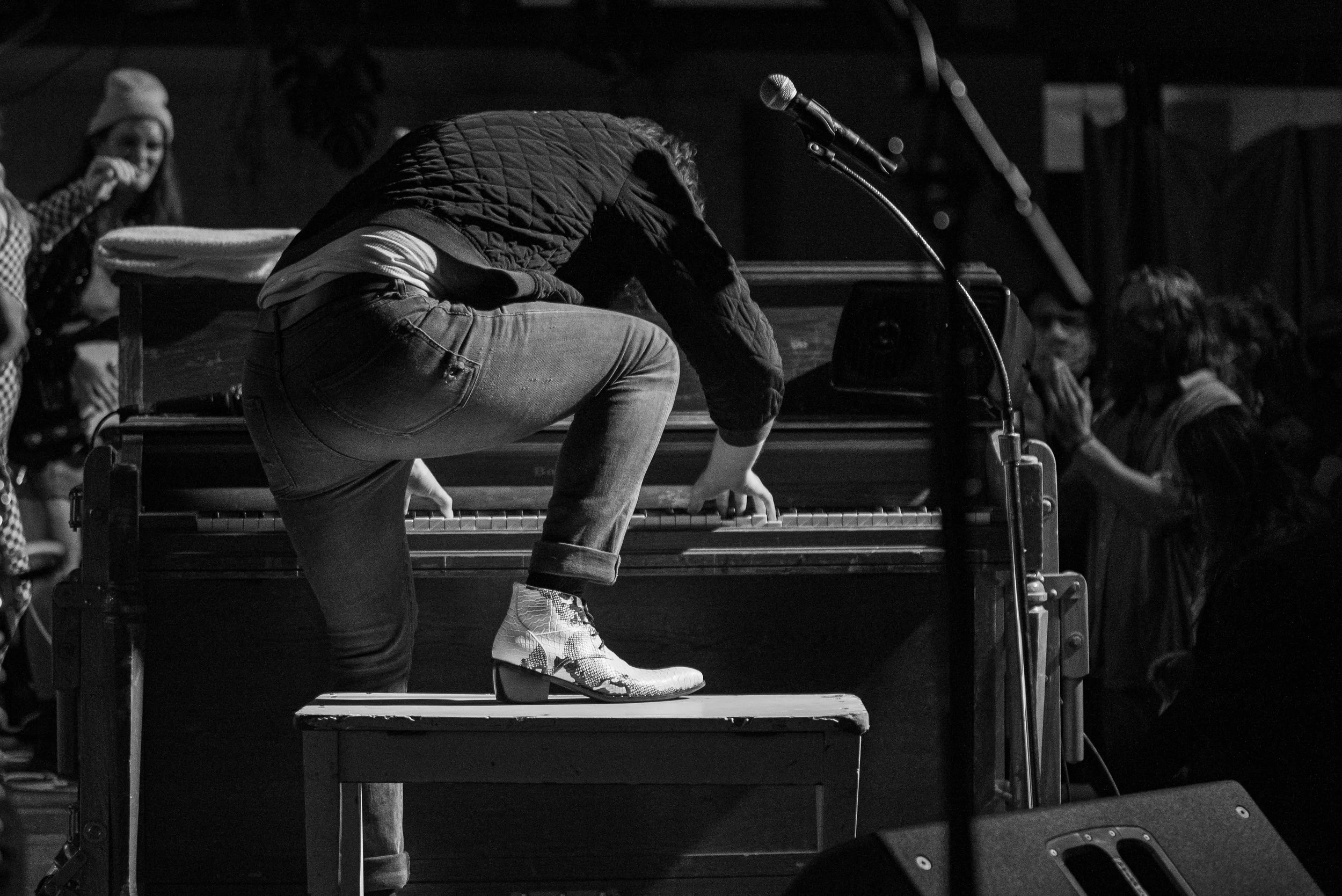 2022 - 01 Jan 23 - Low Cut Connie-22.JPG