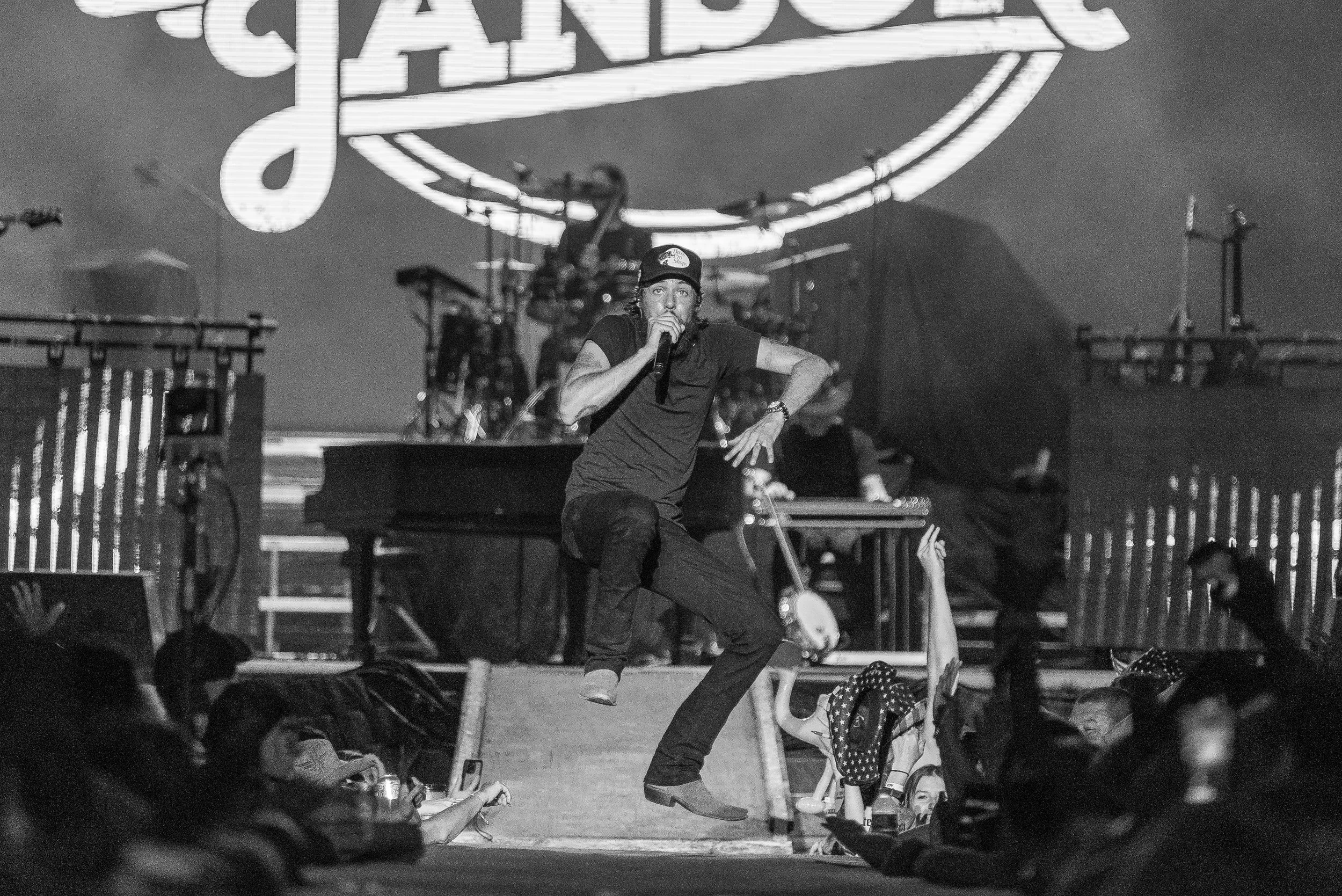 2022 - 07 July 22 - Chris Janson-38.jpg