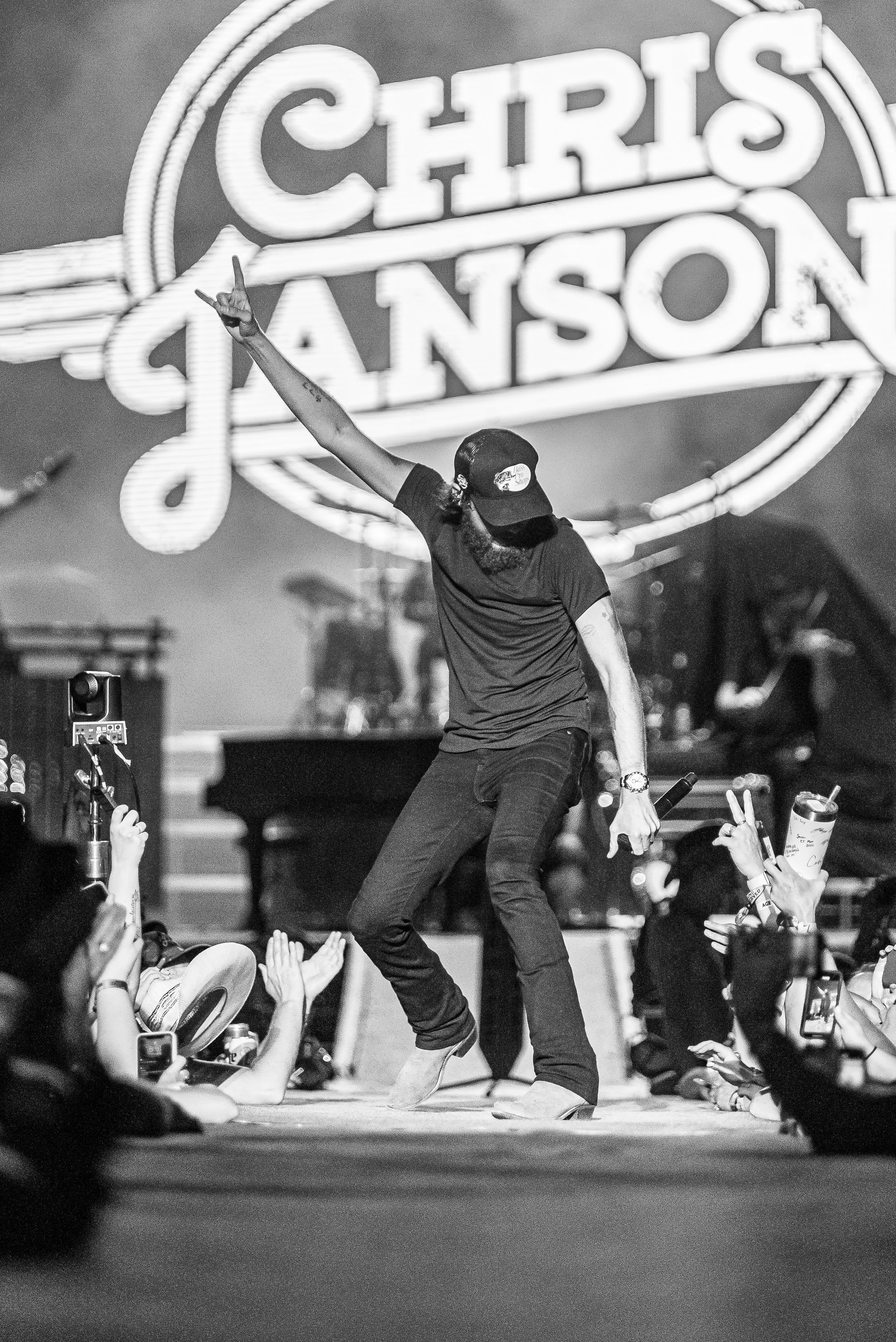 2022 - 07 July 22 - Chris Janson-56.jpg