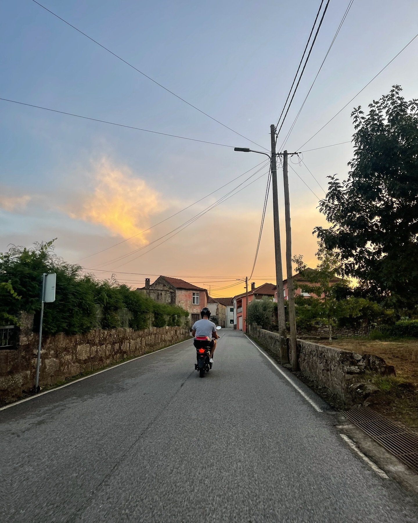 9.20.22 #Tondela #portugal🇵🇹 #electricmoped