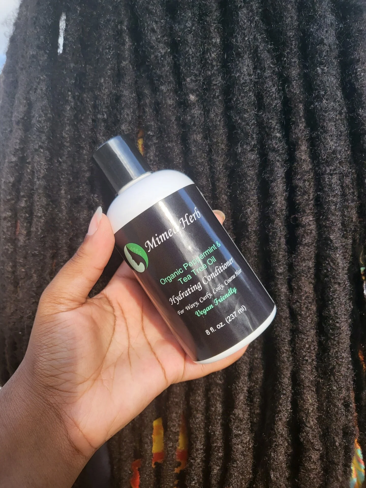 8B52F01B-53D0-430B-8806-DA3F2573D682