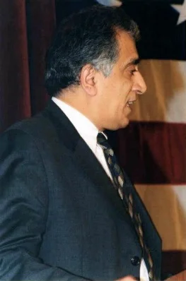 012 US-Iran Relations Is Confrontation Necessary r74.jpg