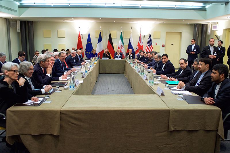 Negotiations_about_Iranian_Nuclear_Program_-_Foreign_Ministers_and_other_Officials_of_P5+1_Iran_and_EU_in_Lausanne.jpg
