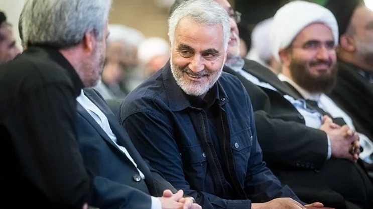 Major_General_Qassem_Soleimani_at_the_International_Day_of_Mosque_%282%29.jpg