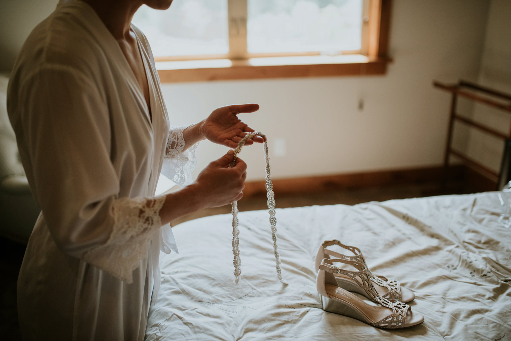 hollywood-school-house-wedding-seattle-photographer-caitlyn-nikula-14.jpg