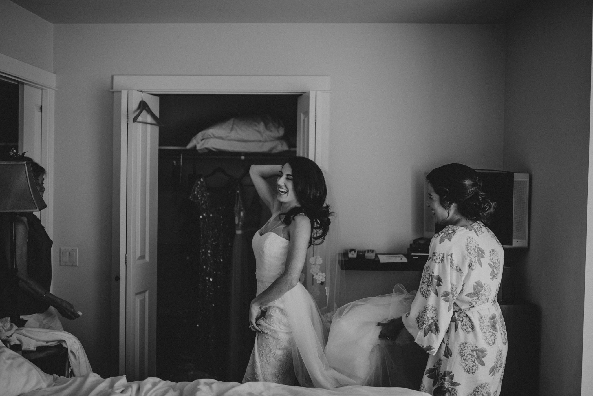 roche-harbor-resort-sand-juan-island-wedding-seattle-wedding-photograher-caitlyn-nikula-47.jpg