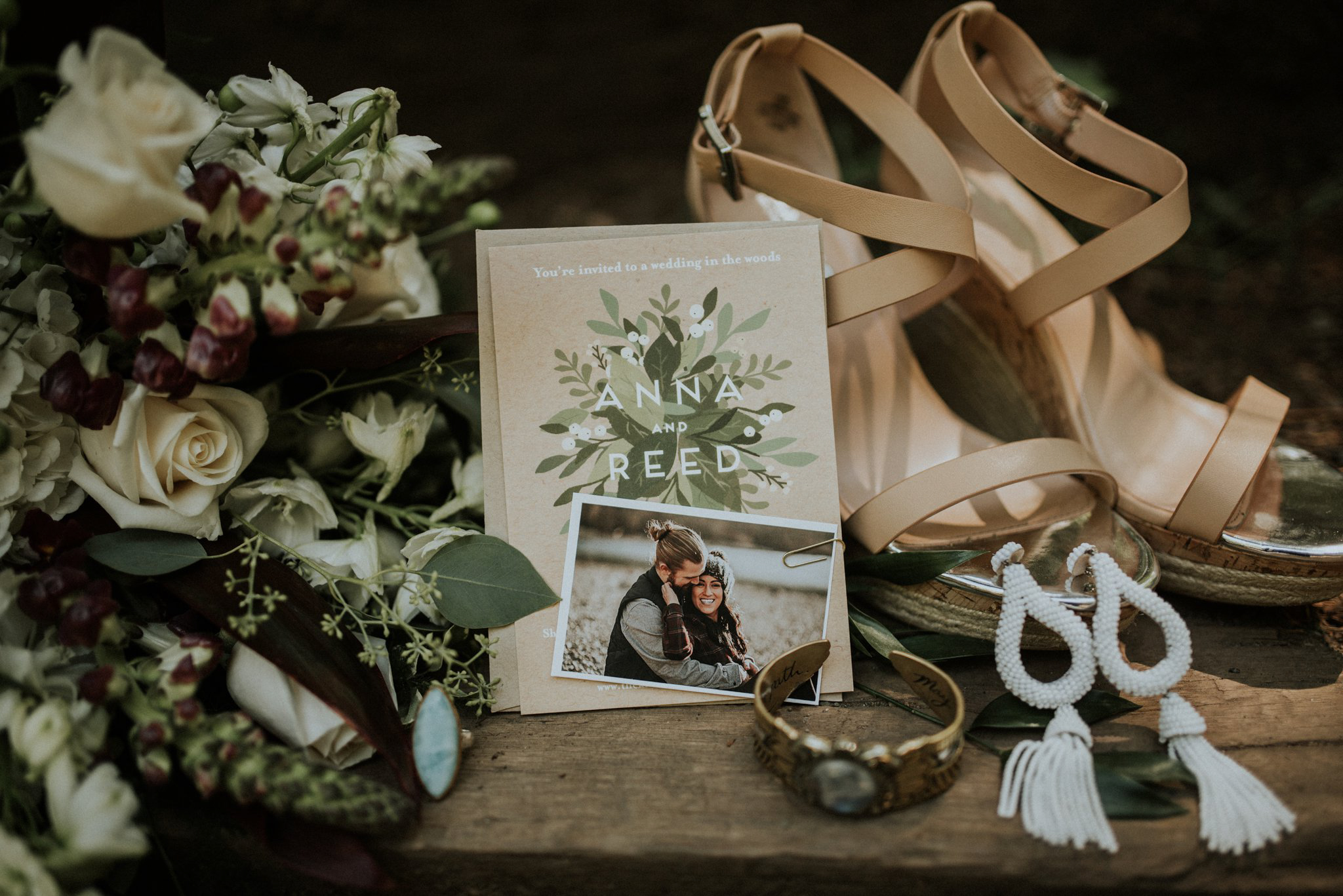 intimate-boho-campfire-wedding-shangri-la-on-the-green-seattle-wedding-photographer-caitlyn-nikula-photography-2.jpg