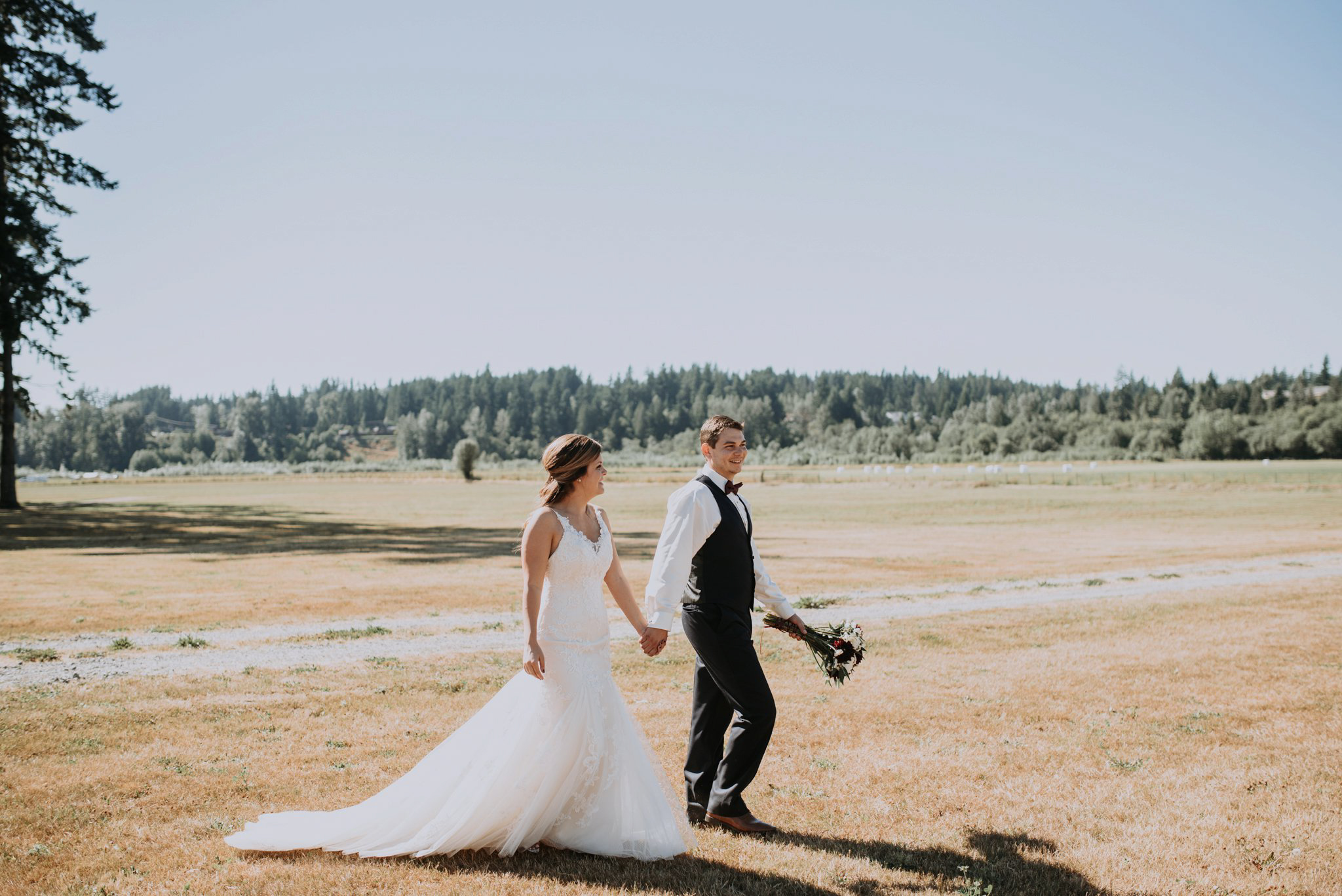 kristen-and-cody-the-kelley-farm-wedding-seattle-photographer-caitlyn-nikula-53.jpg