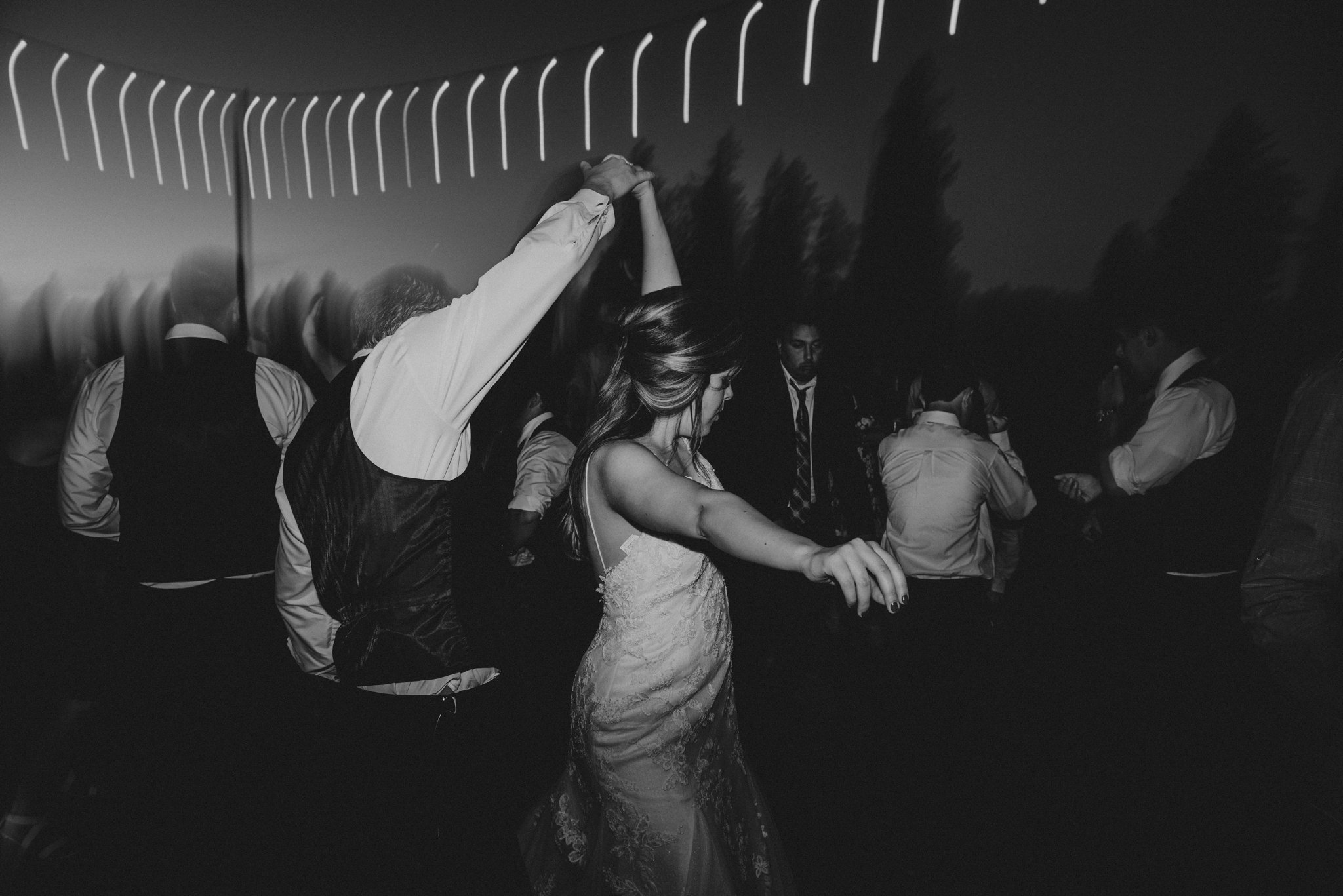 kristen-and-cody-the-kelley-farm-wedding-seattle-photographer-caitlyn-nikula-113.jpg