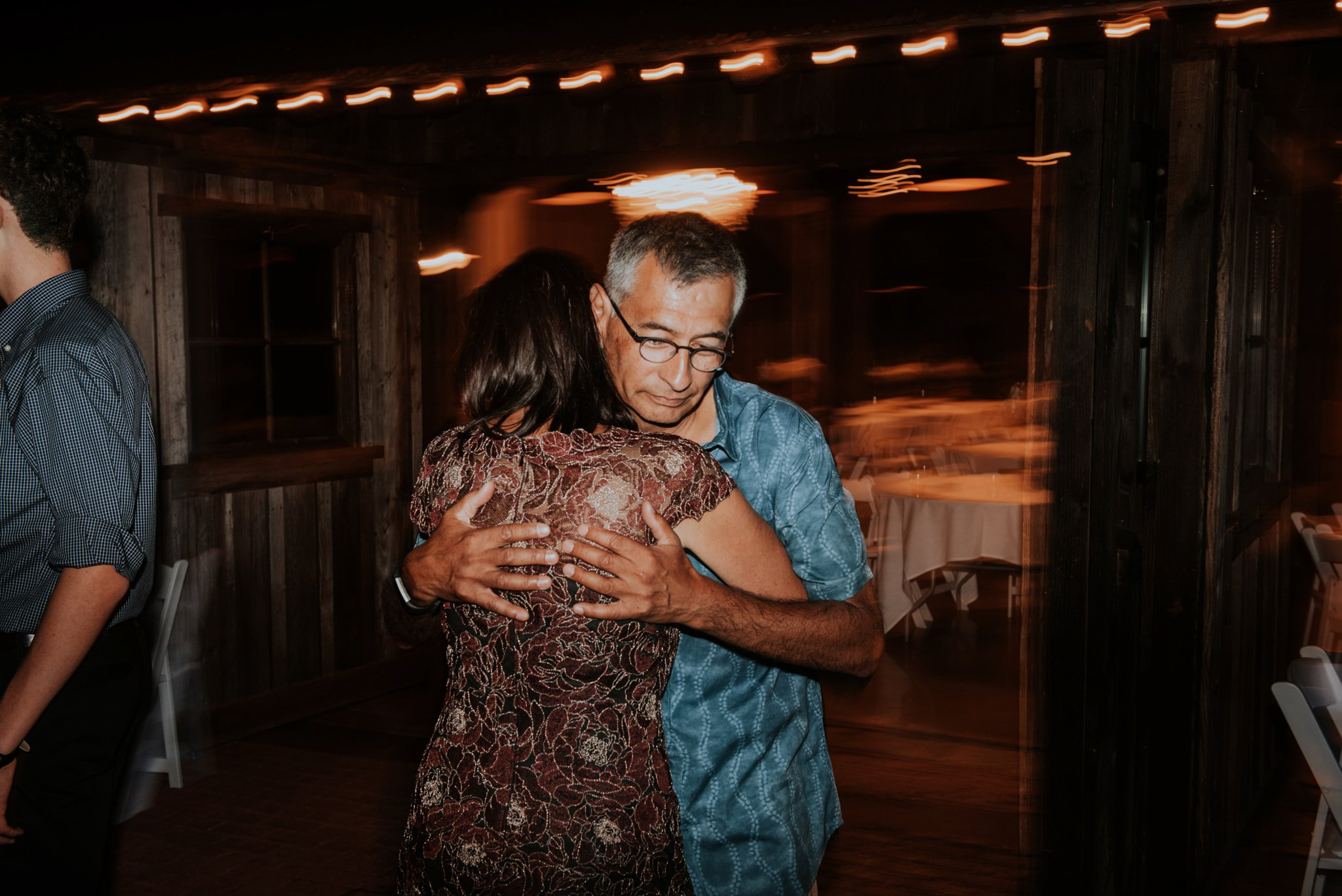 kristen-and-cody-the-kelley-farm-wedding-seattle-photographer-caitlyn-nikula-124.jpg