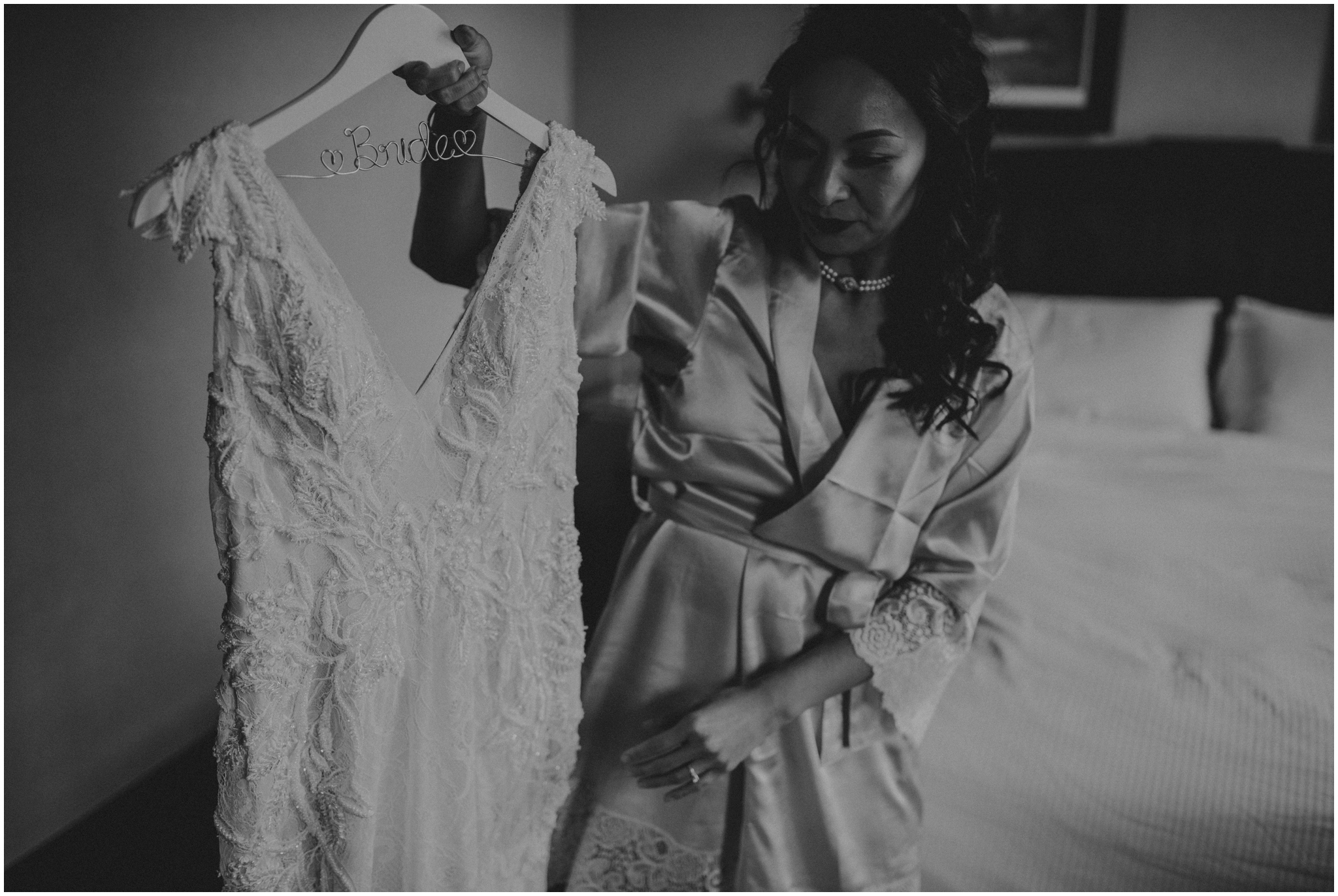 arctic-club-seattle-wedding-terri-and-steve-photographer-caitlyn-nikula-022.jpg