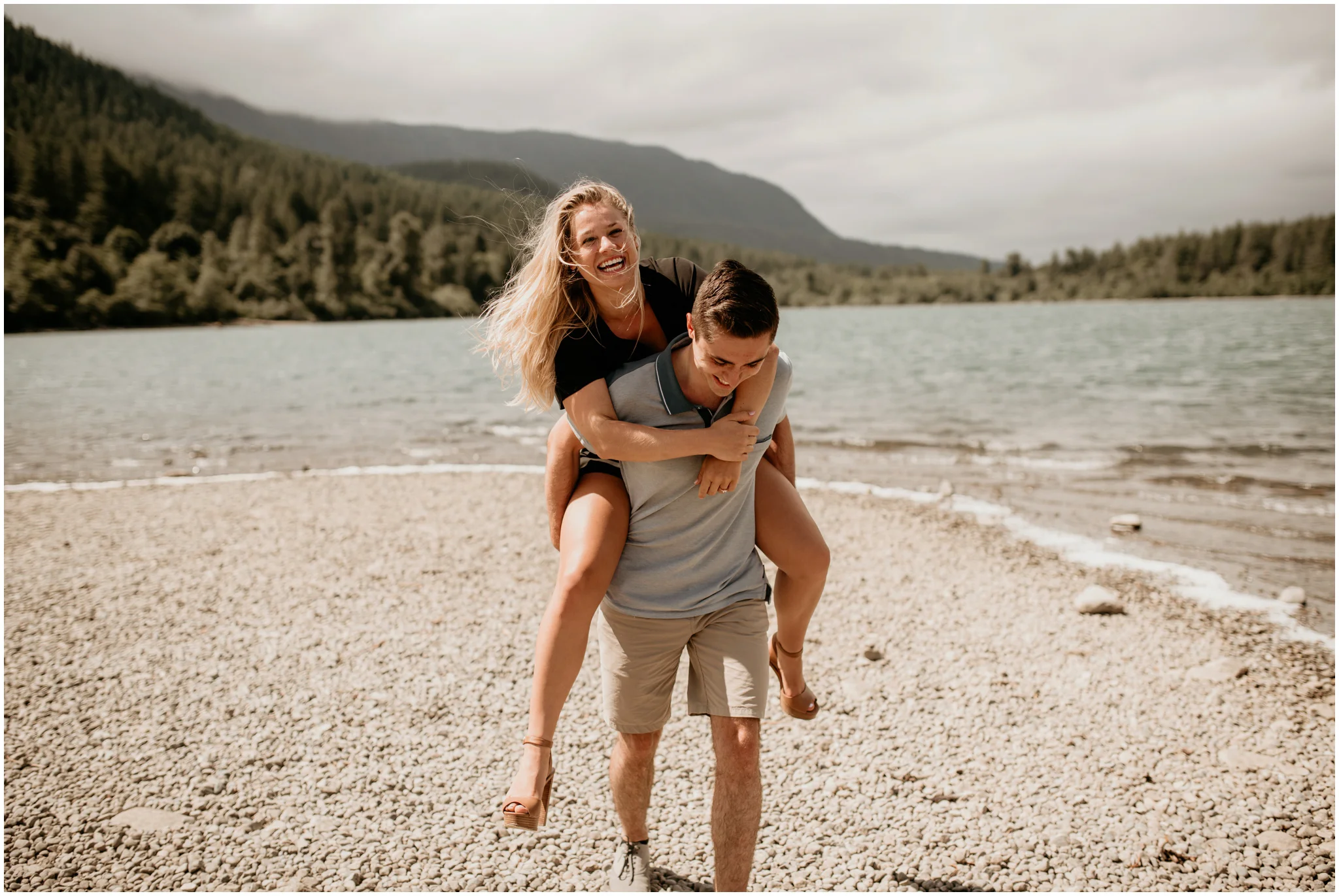 katie-nolan-rattlesnake-lake-engagement-session-seattle-wedding-photographer-019.jpg