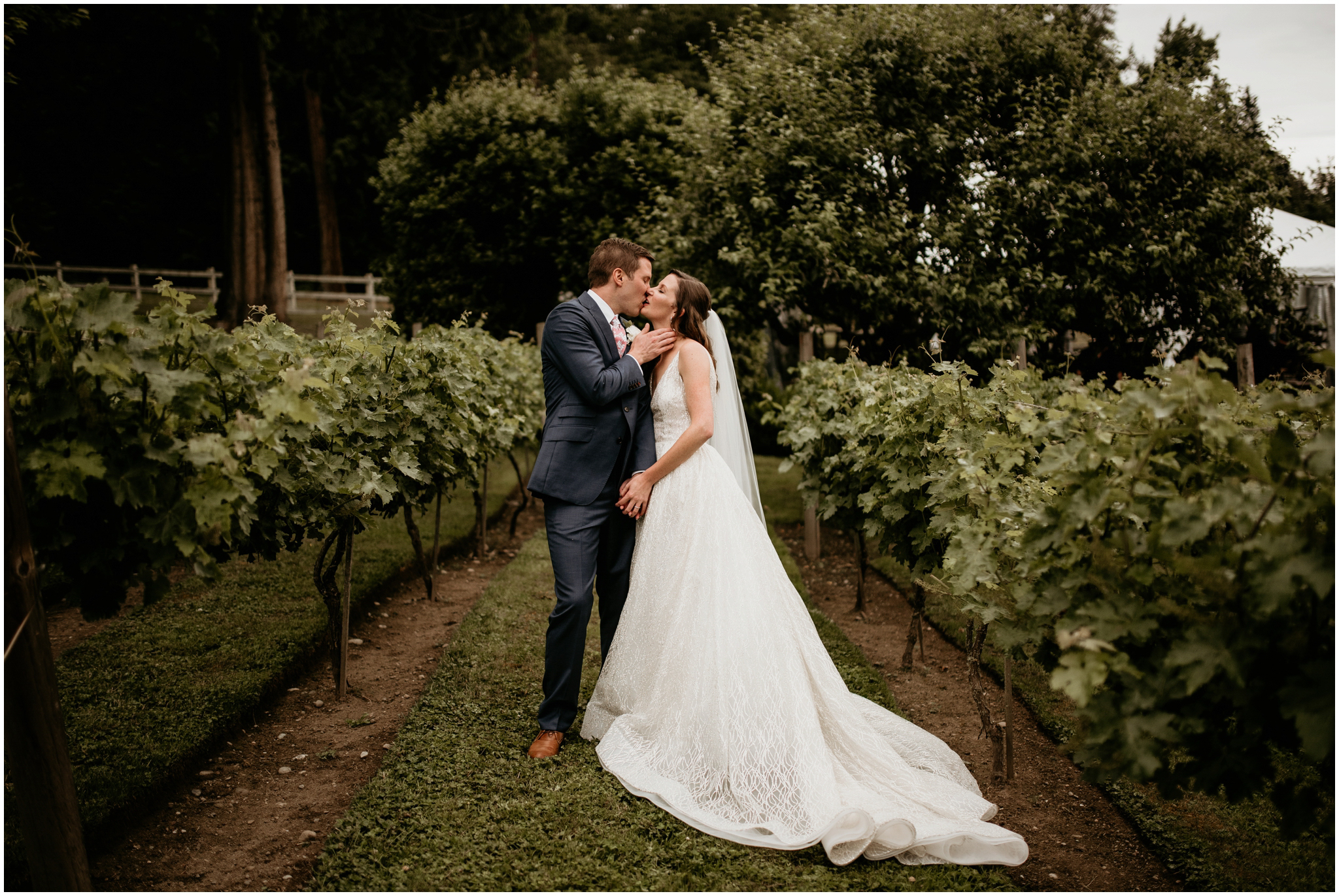 emily-matthew-delille-cellars-venue-seattle-wedding-photographer-079.jpg