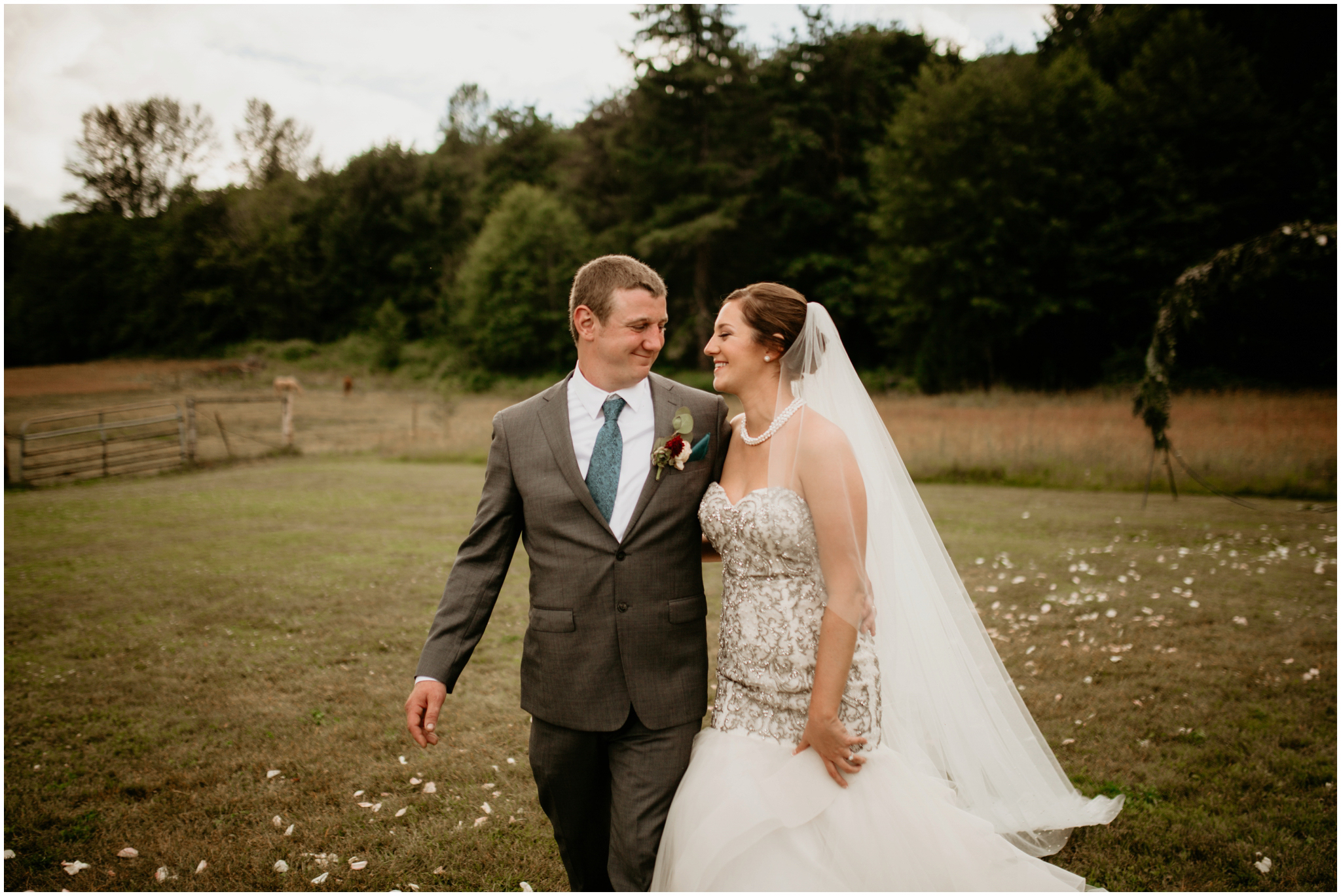 alex-and-matthew-three-cs-farm-venue-seattle-wedding-photographer-140.jpg