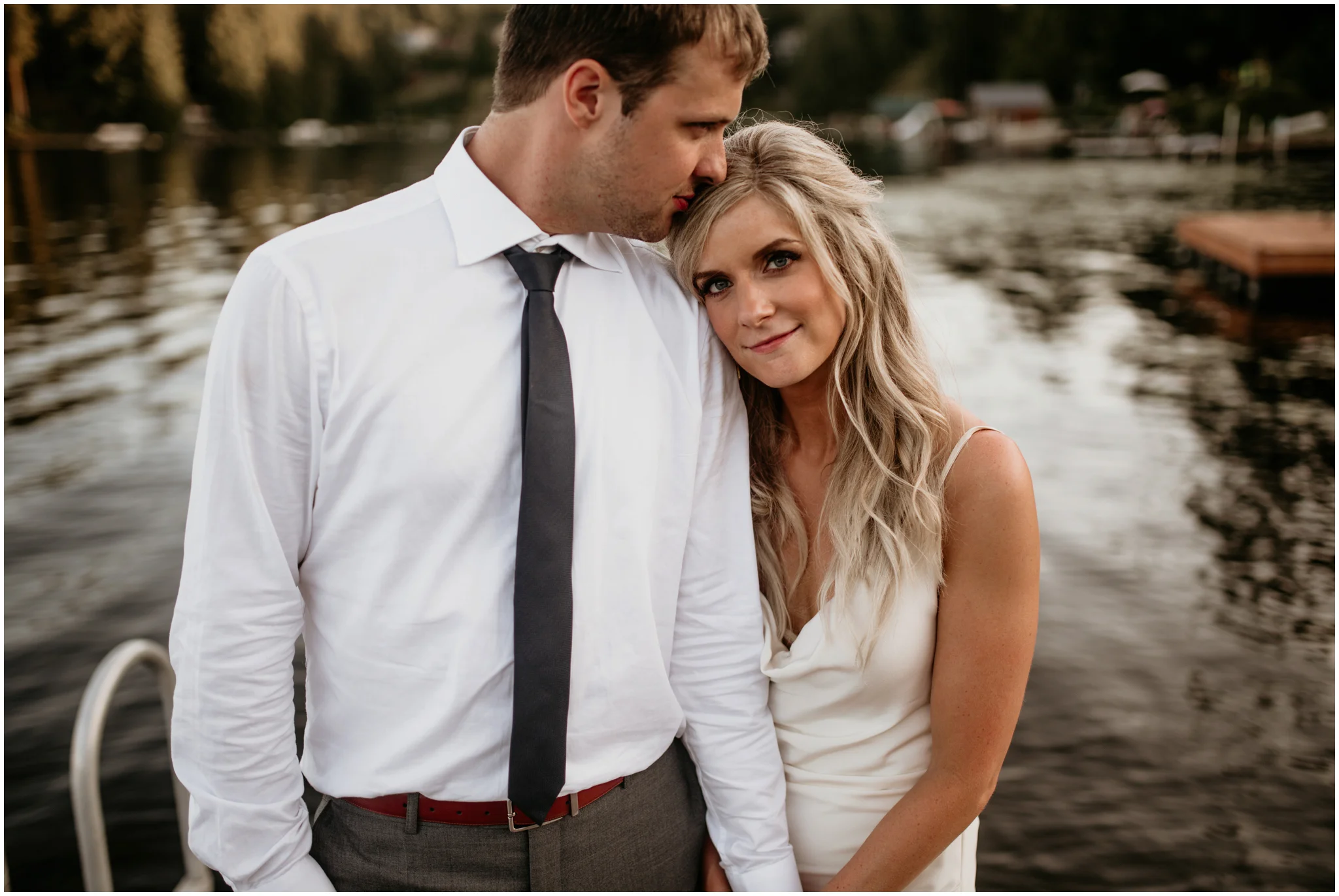 alicia-and-andy-green-gates-at-flowing-lake-seattle-wedding-photographer-155.jpg