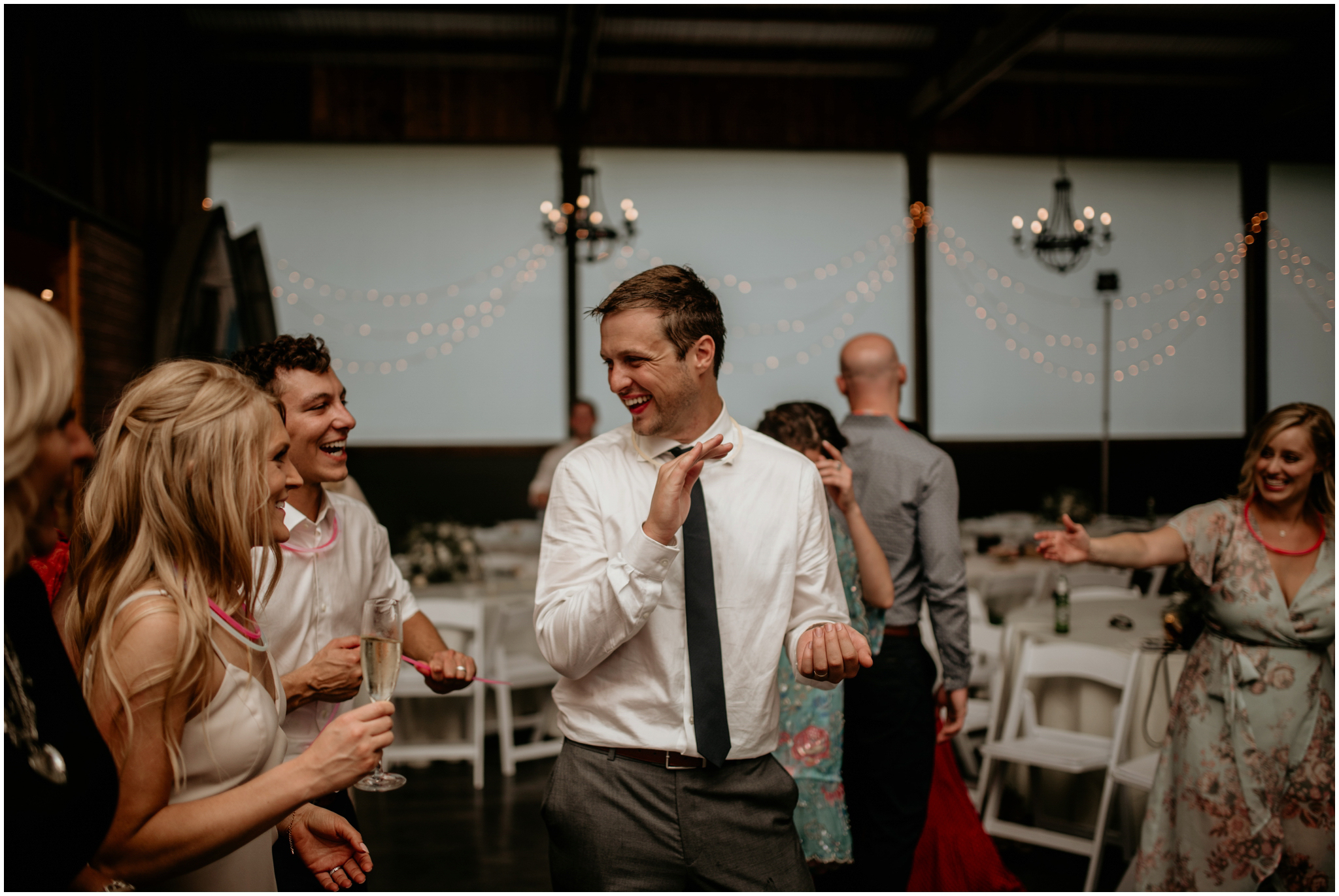 alicia-and-andy-green-gates-at-flowing-lake-seattle-wedding-photographer-172.jpg