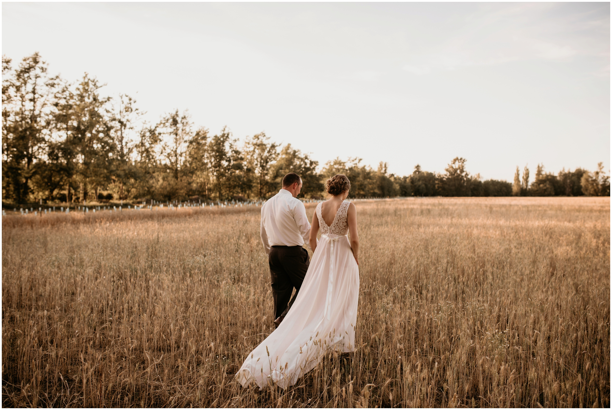 erin-and-tyler-evergreen-gardens-bellingham-wedding-photographer-121.jpg