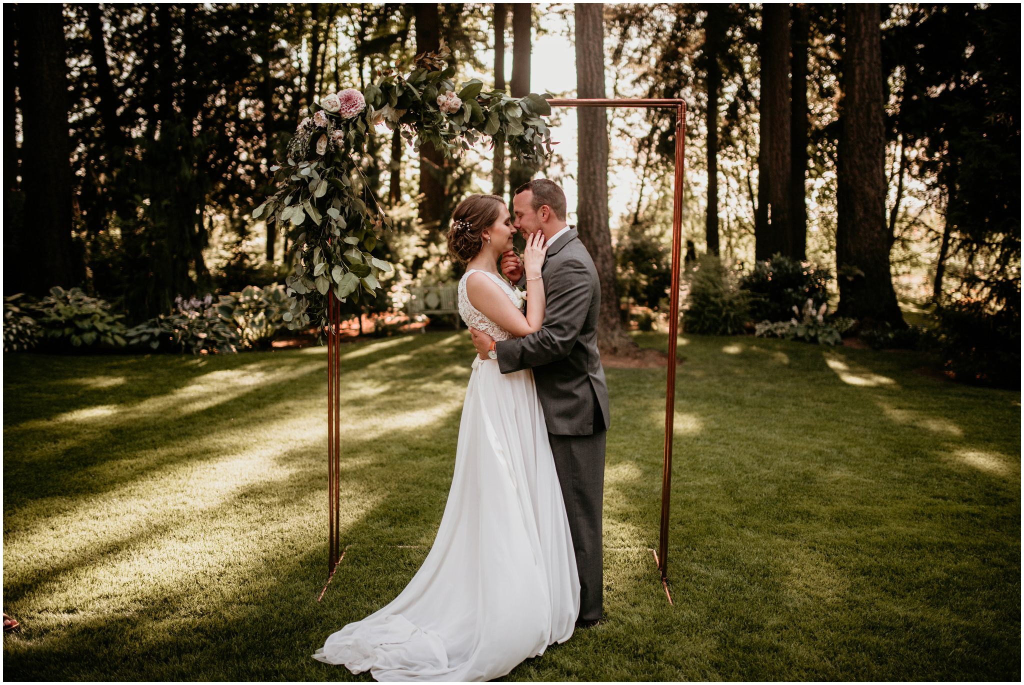 erin-and-tyler-evergreen-gardens-bellingham-wedding-photographer-129.jpg