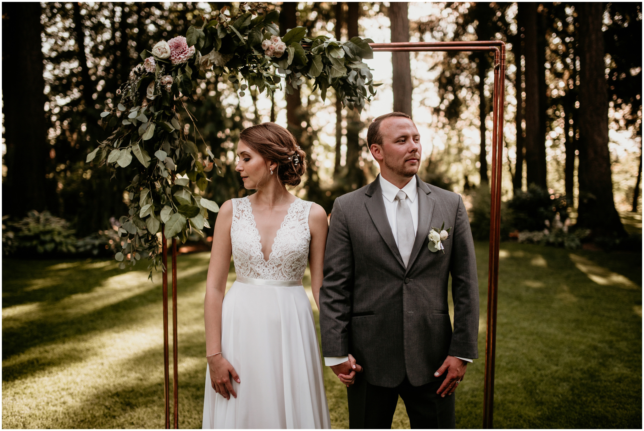erin-and-tyler-evergreen-gardens-bellingham-wedding-photographer-131.jpg