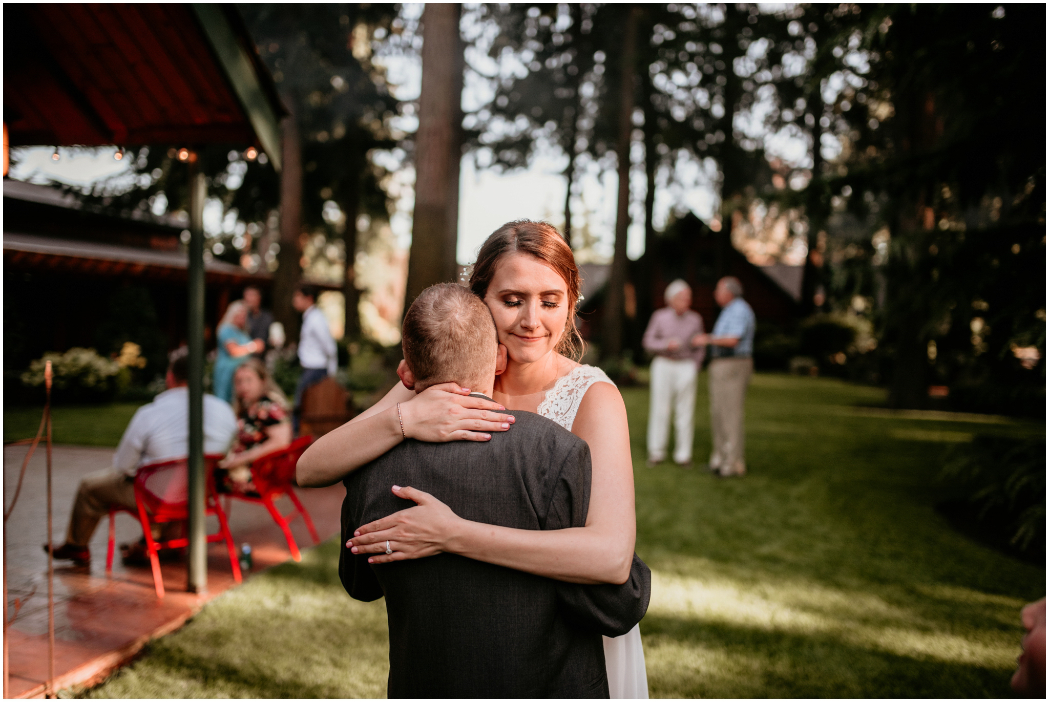 erin-and-tyler-evergreen-gardens-bellingham-wedding-photographer-133.jpg