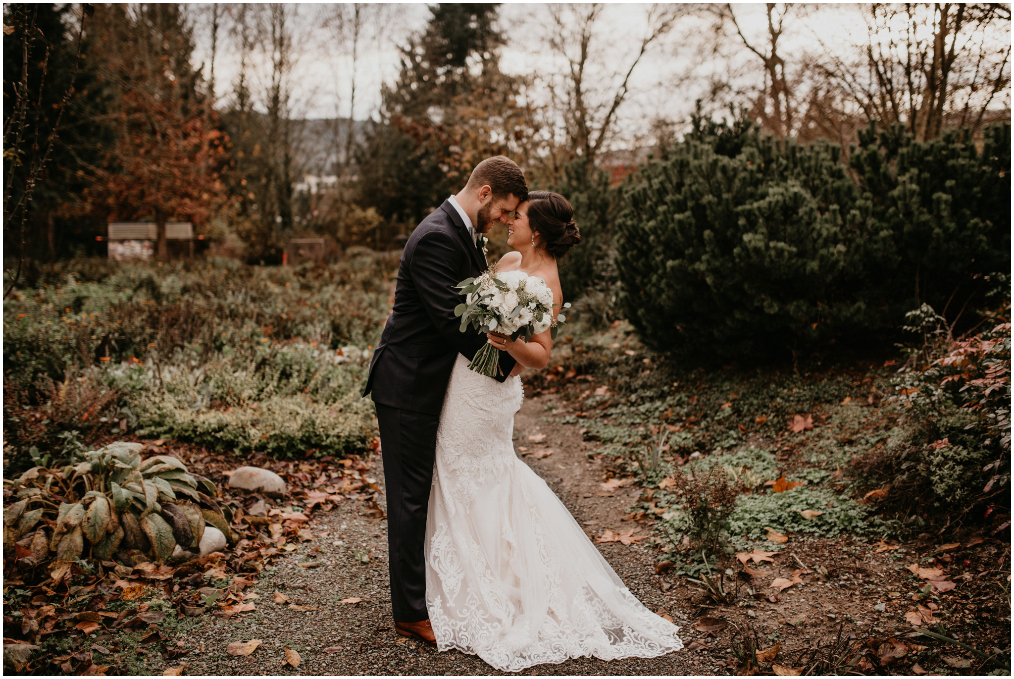 ashley-tj-the-pickering-barn-winter-wedding-seattle-photographer-043.jpg