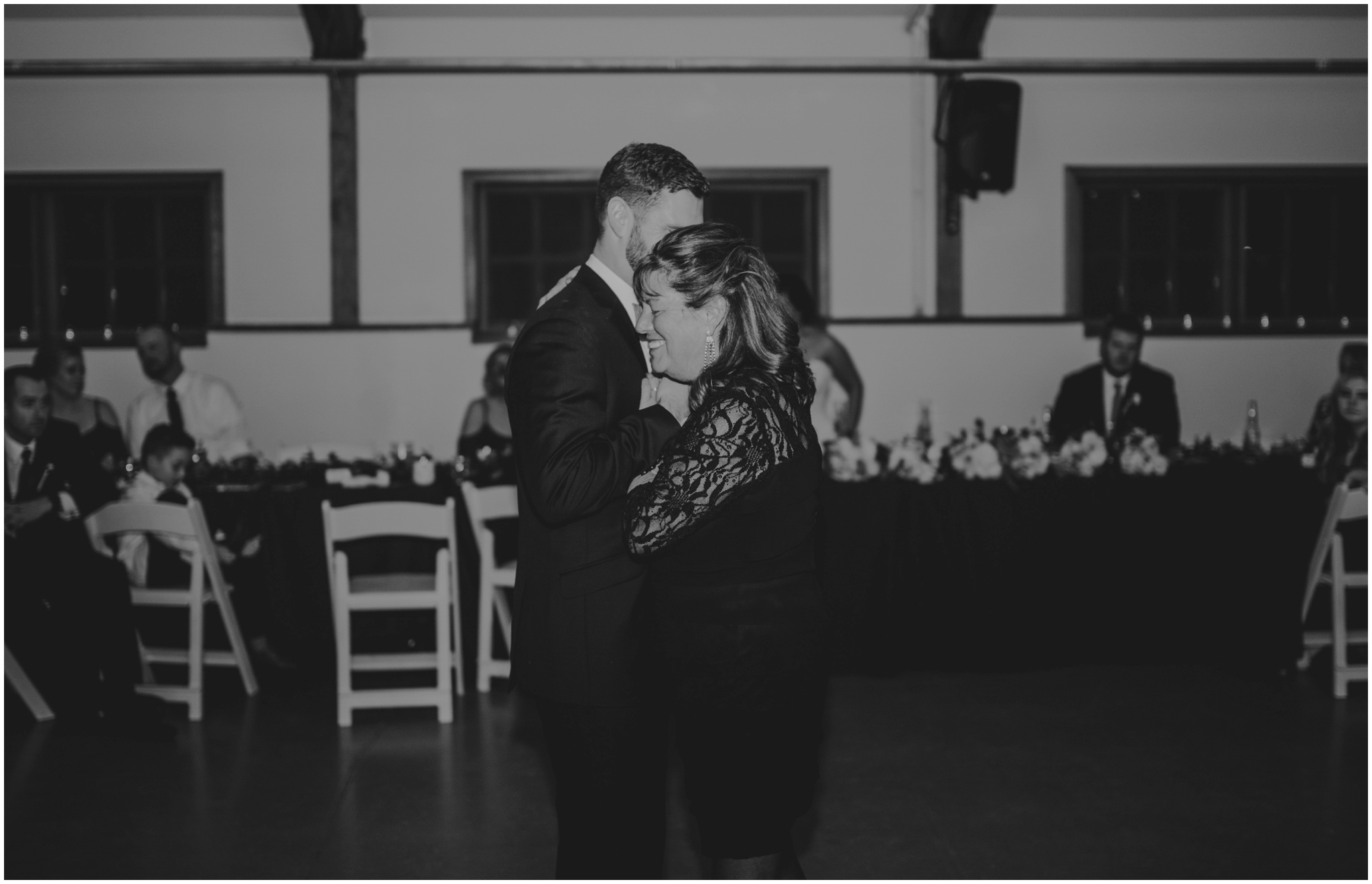 ashley-tj-the-pickering-barn-winter-wedding-seattle-photographer-087.jpg