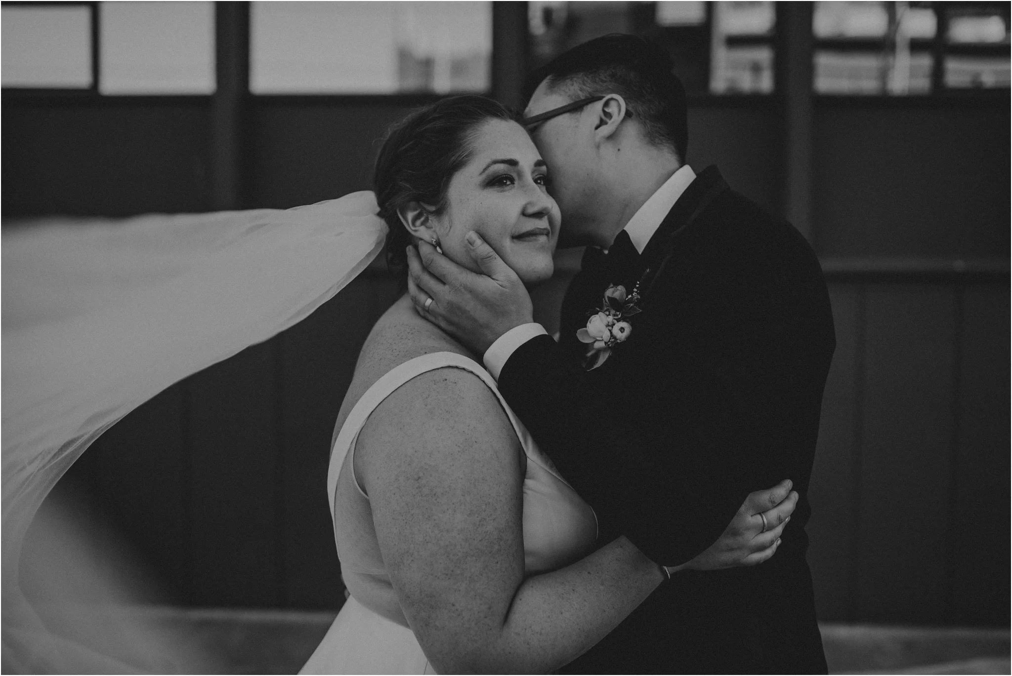 ashley-and-david-fremont-foundry-seattle-washington-wedding-photographer-087.jpg