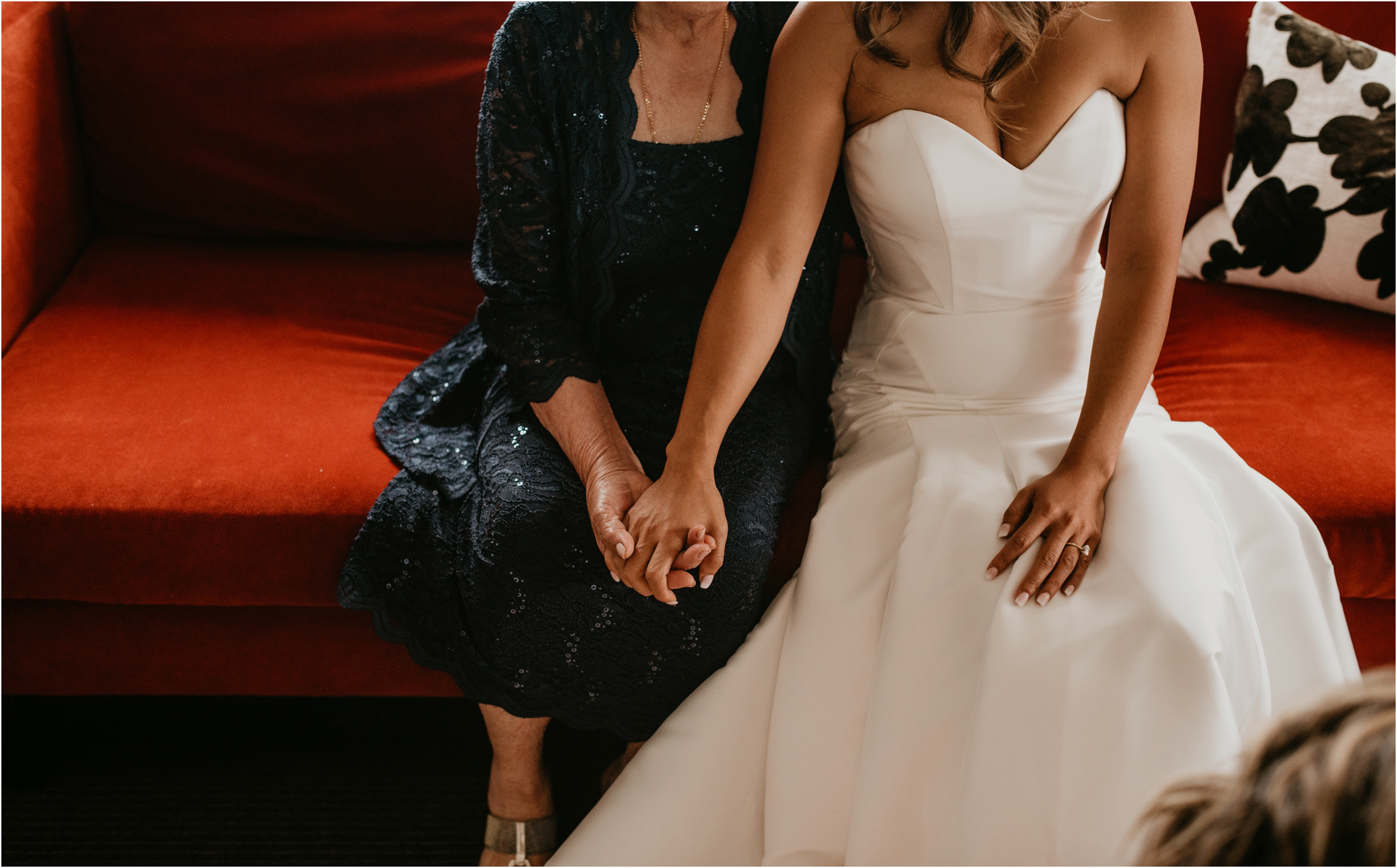 thuy-and-andrew-chambers-bay-wedding-seattle-photographer-016.jpg
