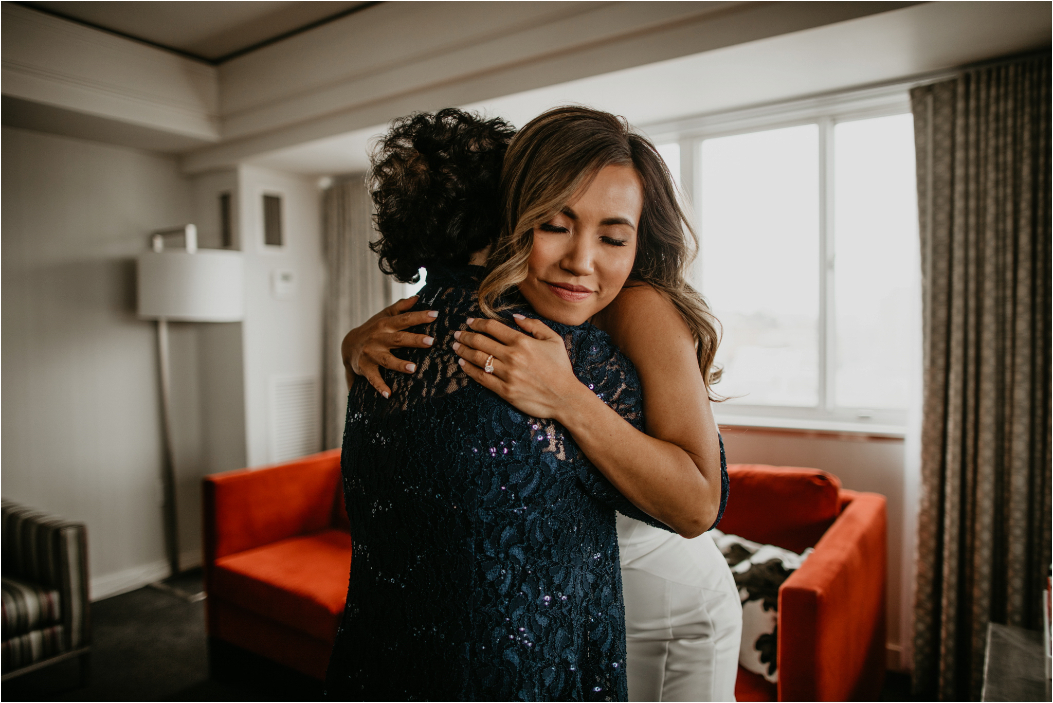 thuy-and-andrew-chambers-bay-wedding-seattle-photographer-031.jpg