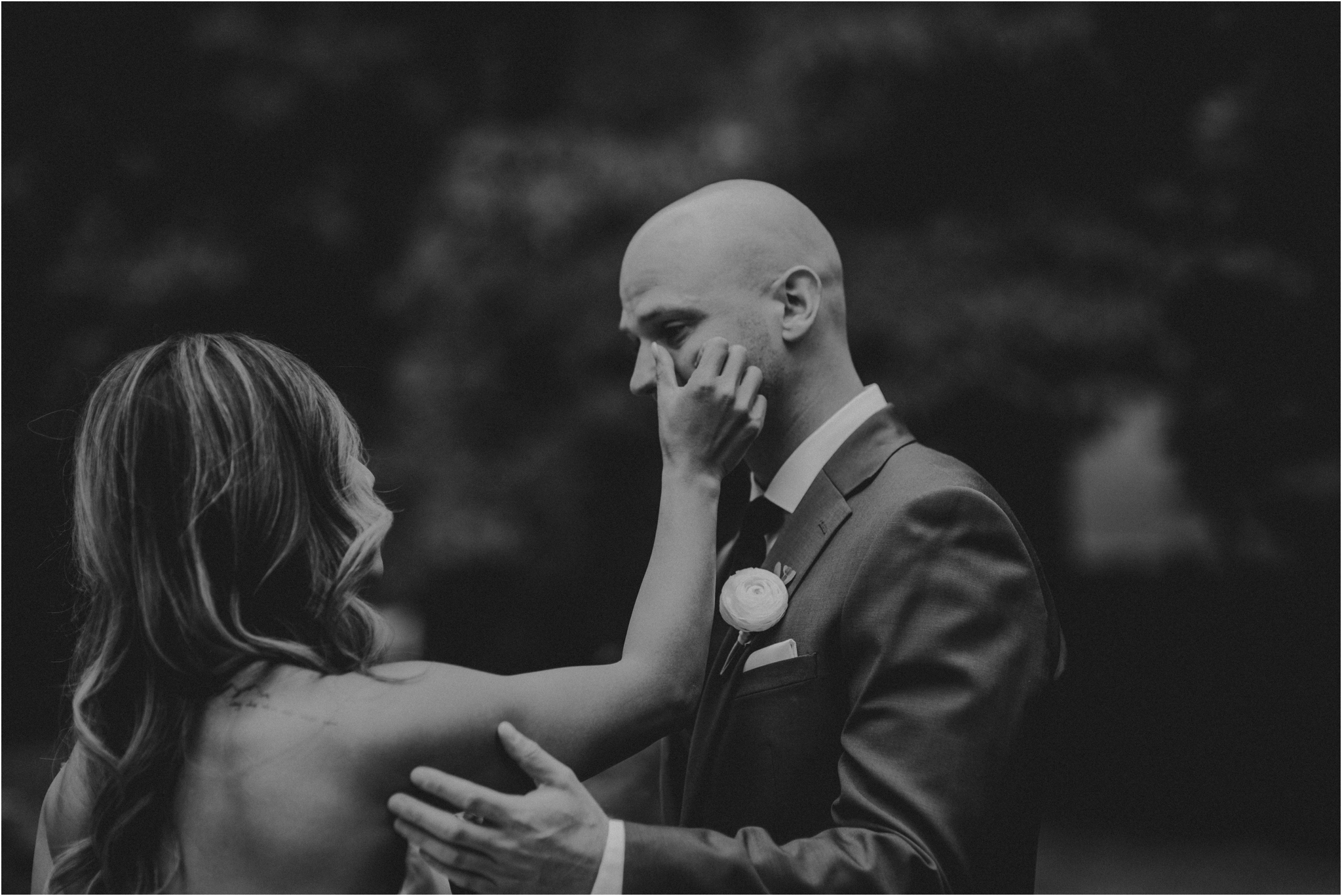 thuy-and-andrew-chambers-bay-wedding-seattle-photographer-036.jpg
