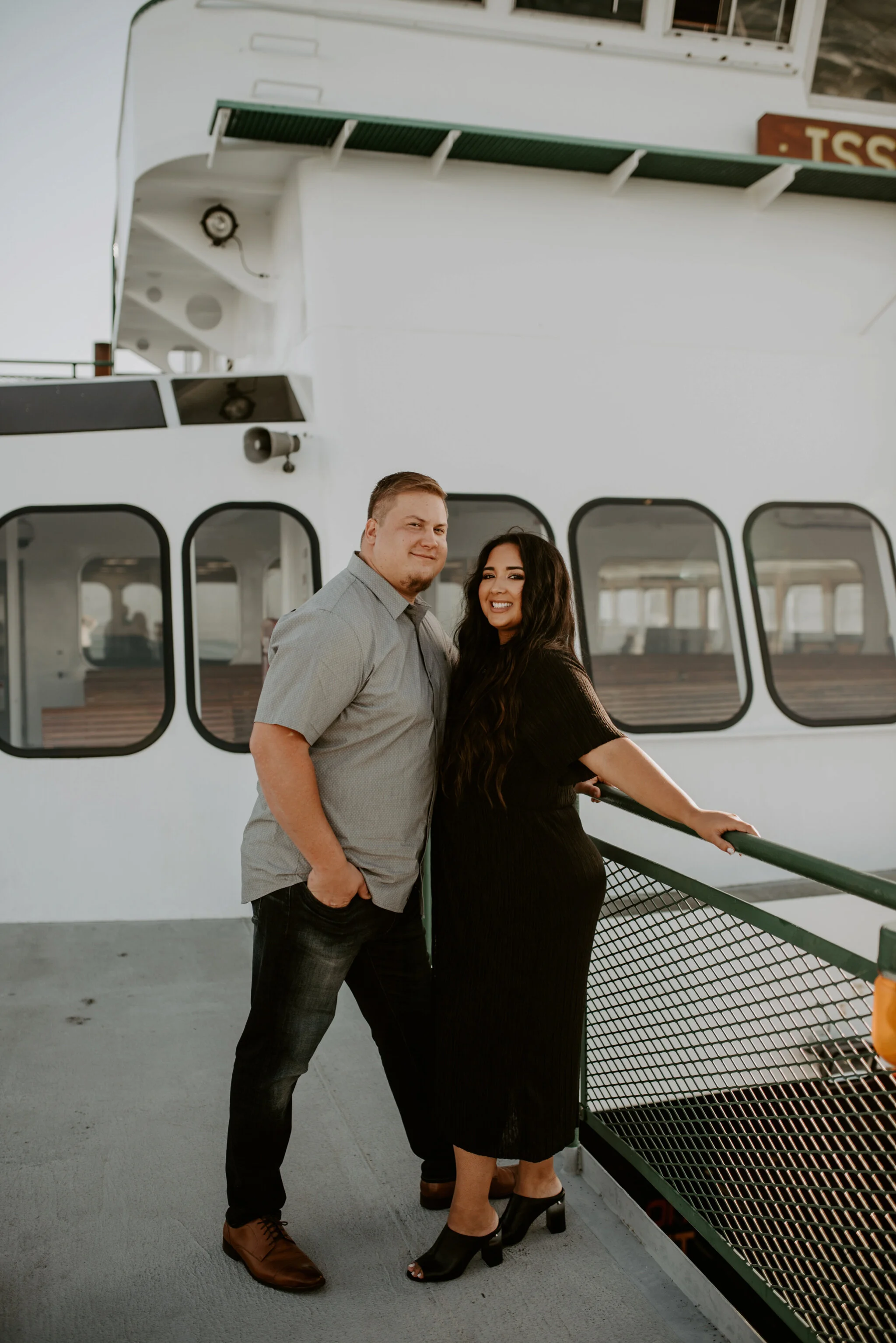 andrea-emmett-bainbridge-ferry-seattle-engagment-photographer-019.jpg