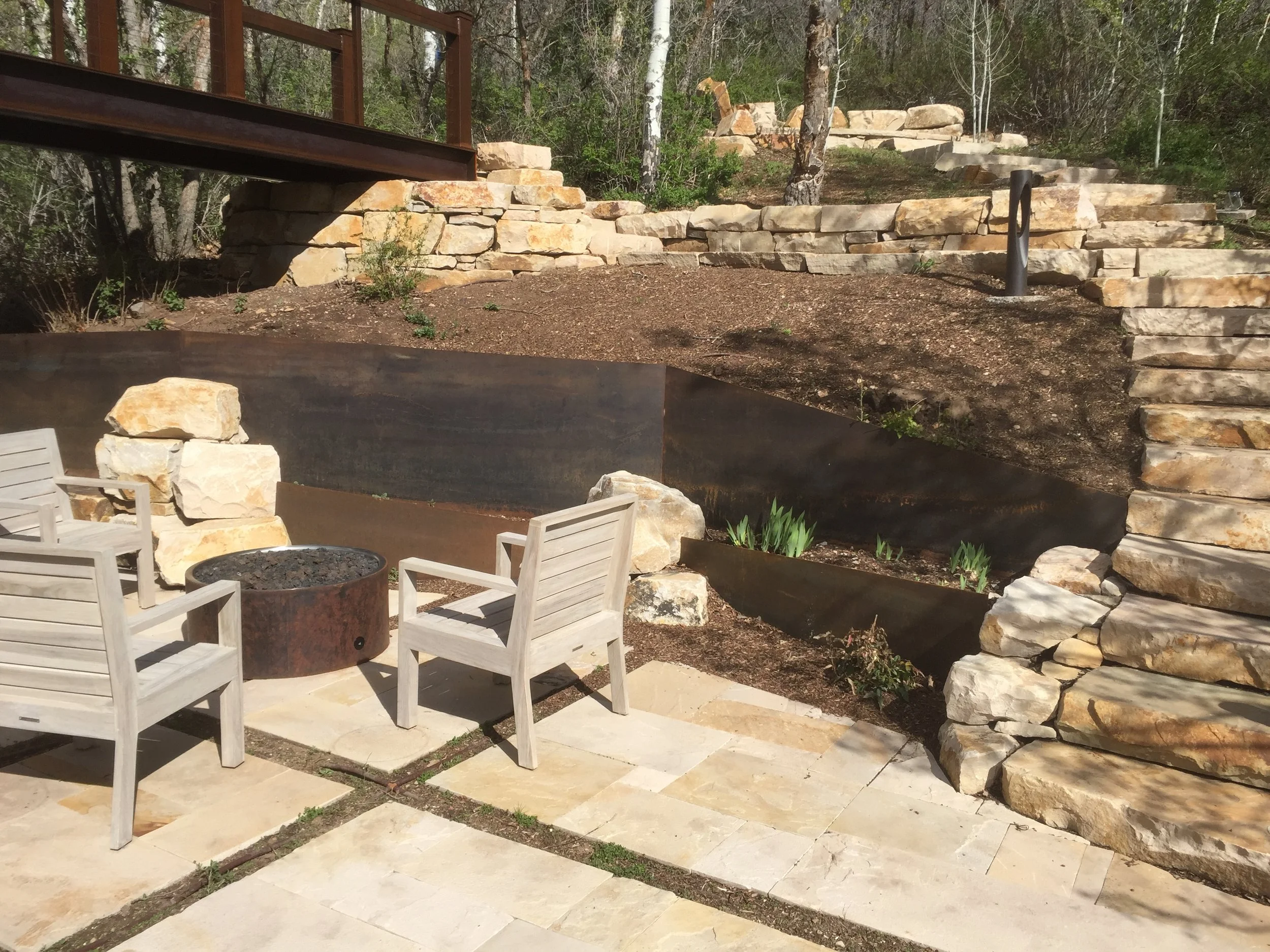 Metal Fire Pit, Metal Retaining Wall with Stone 