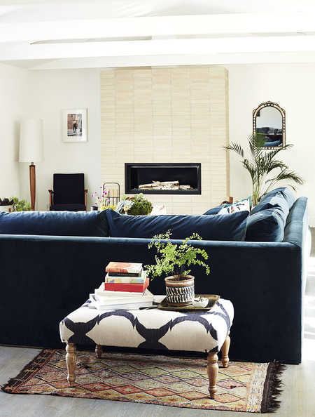 Rachel+Bilson+bone+color+brick+veneer+fireplace+zcWFoBR83Bfl.jpg