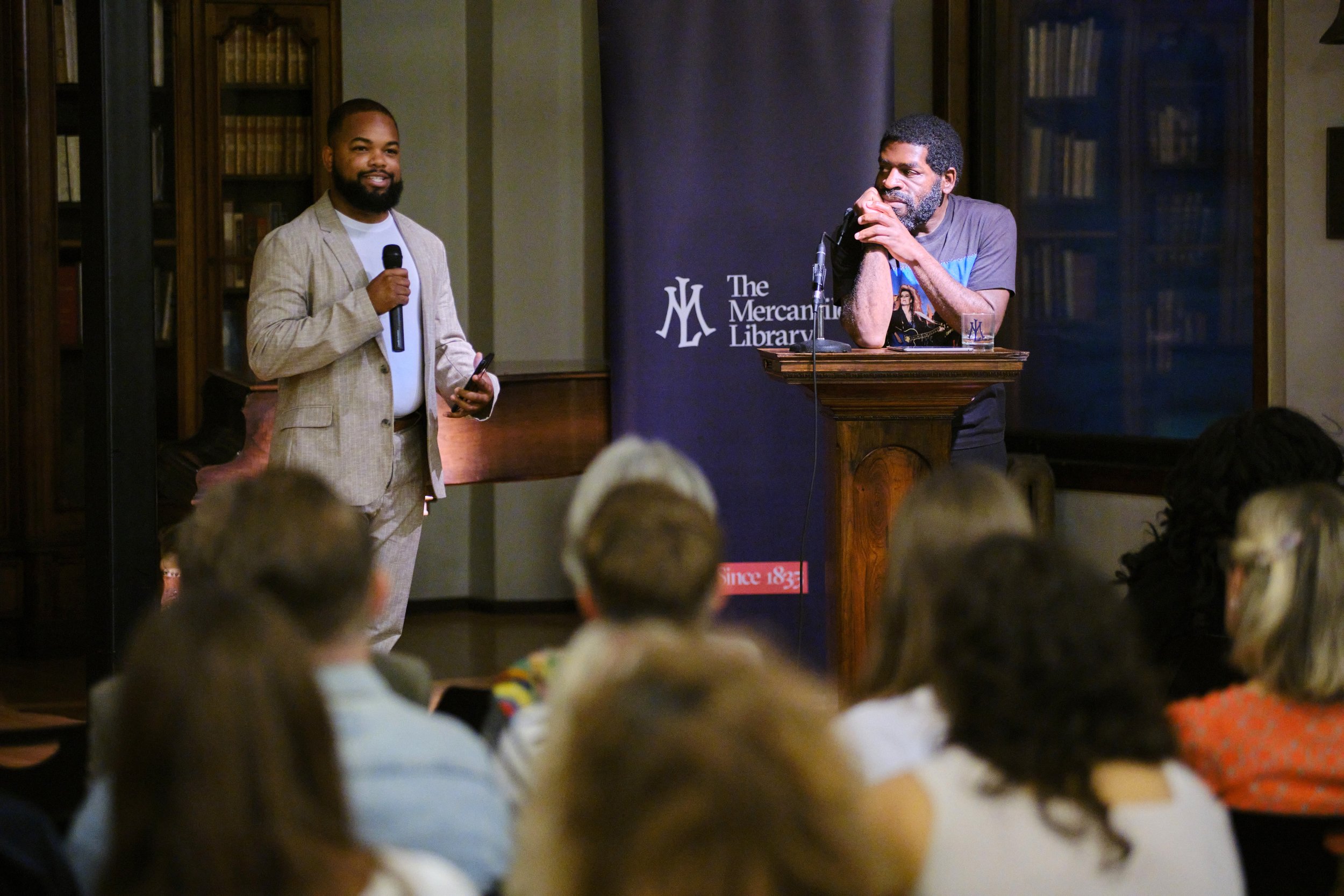 2022-09-12 Hanif Abdurraqib XH2S0922.jpg