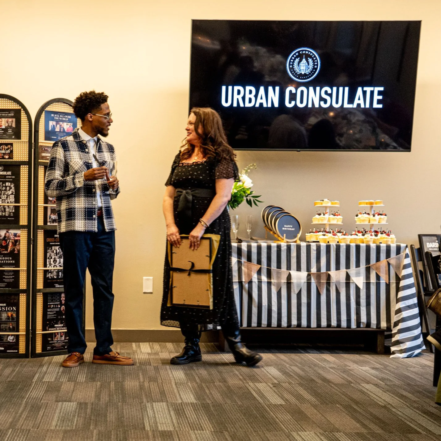 UrbanConsolate10thBirthday147.JPG