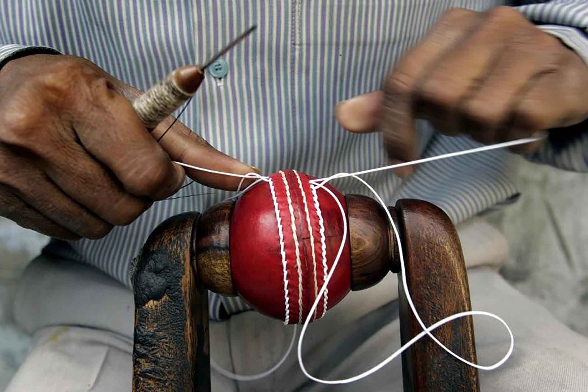 cricket ball.jpg