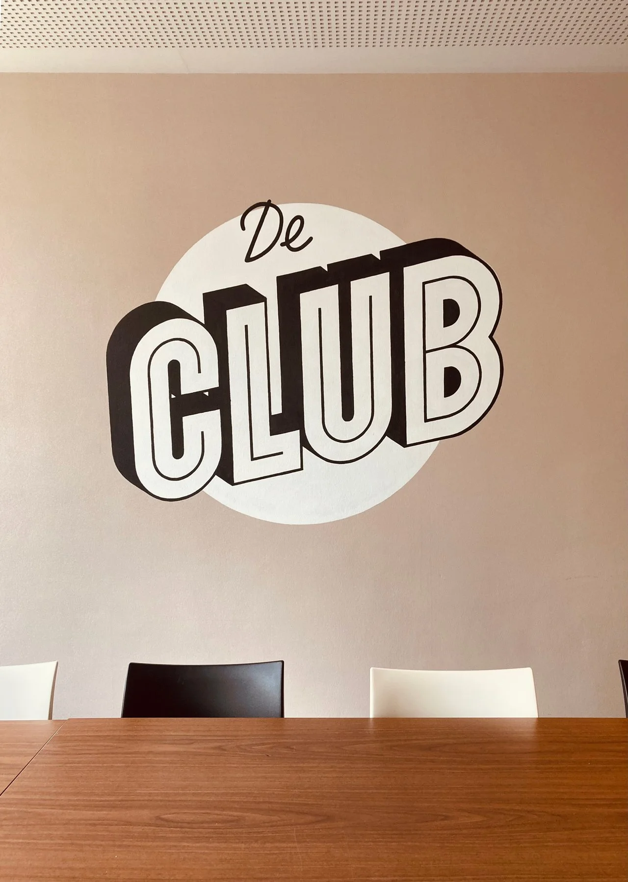 ZiekenhuisGeel-Club-frontal©PieterBoels.jpg